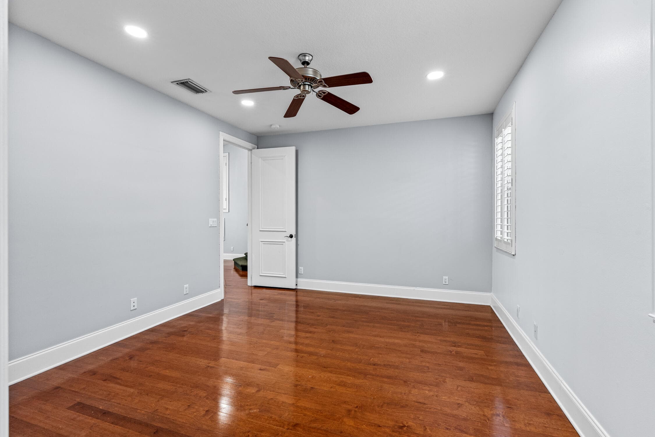 17550 Circle Pond Boca Raton FL 33496 — thumbnail 55 of 76