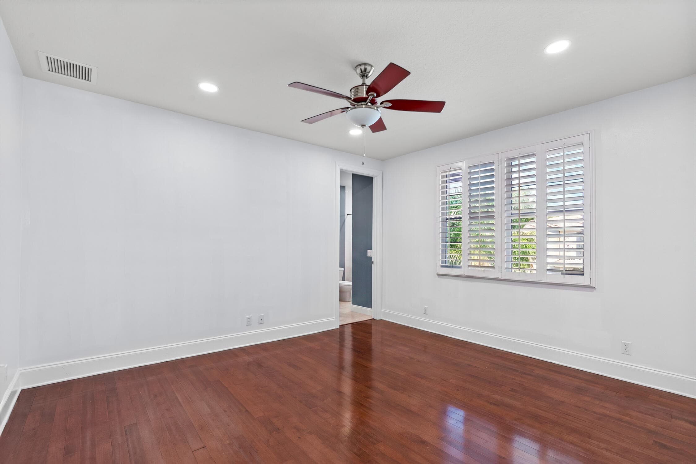 17550 Circle Pond Boca Raton FL 33496 — thumbnail 52 of 76