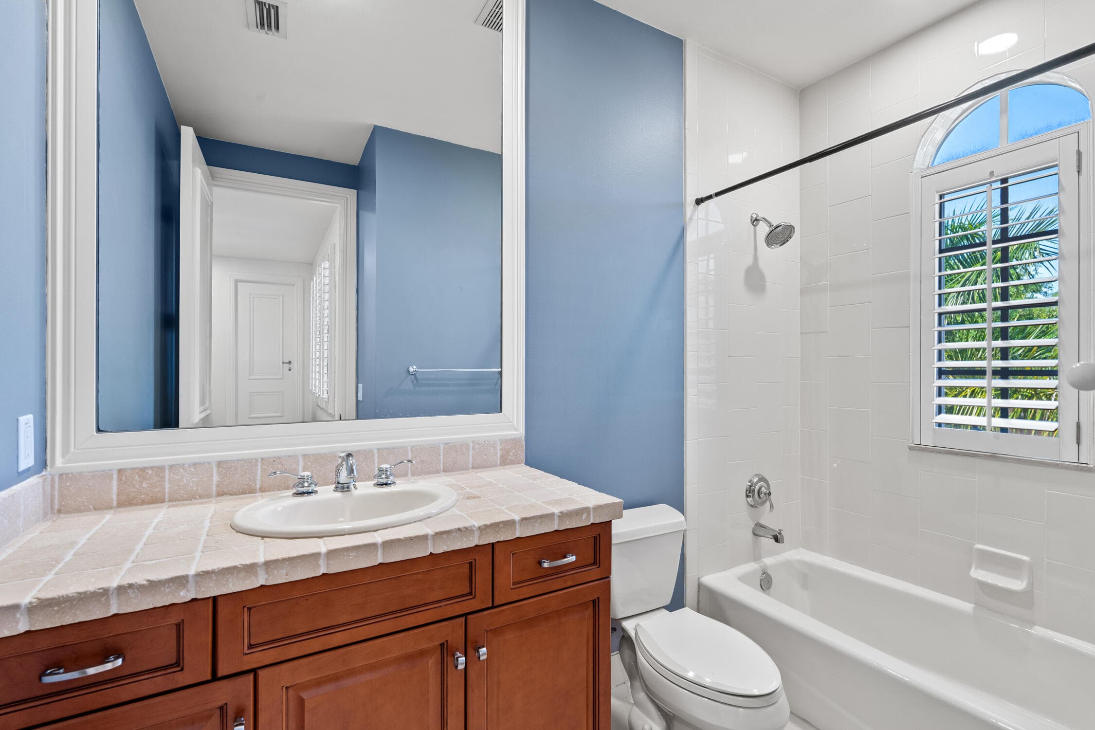17550 Circle Pond Boca Raton FL 33496 — thumbnail 58 of 76