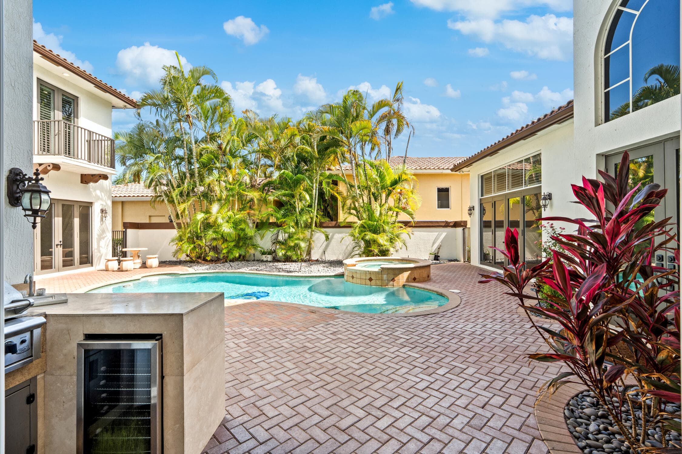 17550 Circle Pond Boca Raton FL 33496 — thumbnail 34 of 76