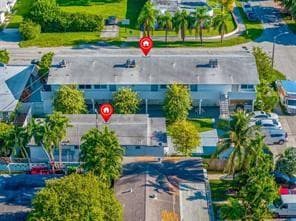 720 7th #4 Hallandale Beach FL 33009 — thumbnail 18 of 26