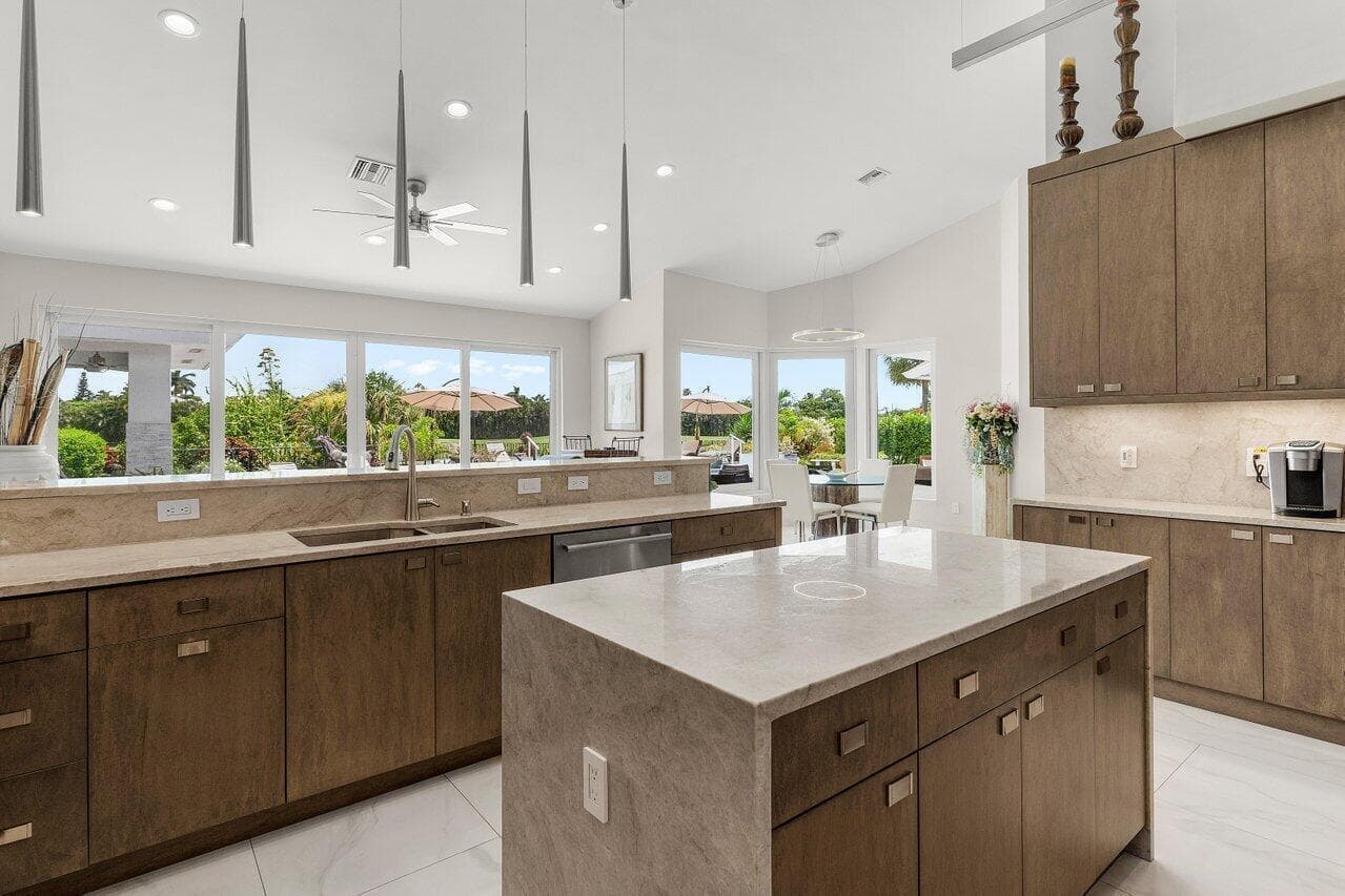 11164 Boca Woods Boca Raton FL 33428 — thumbnail 16 of 55