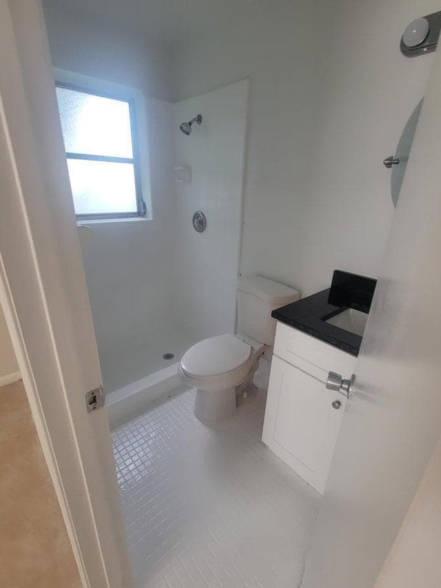242 24th Boynton Beach FL 33435 — thumbnail 11 of 12