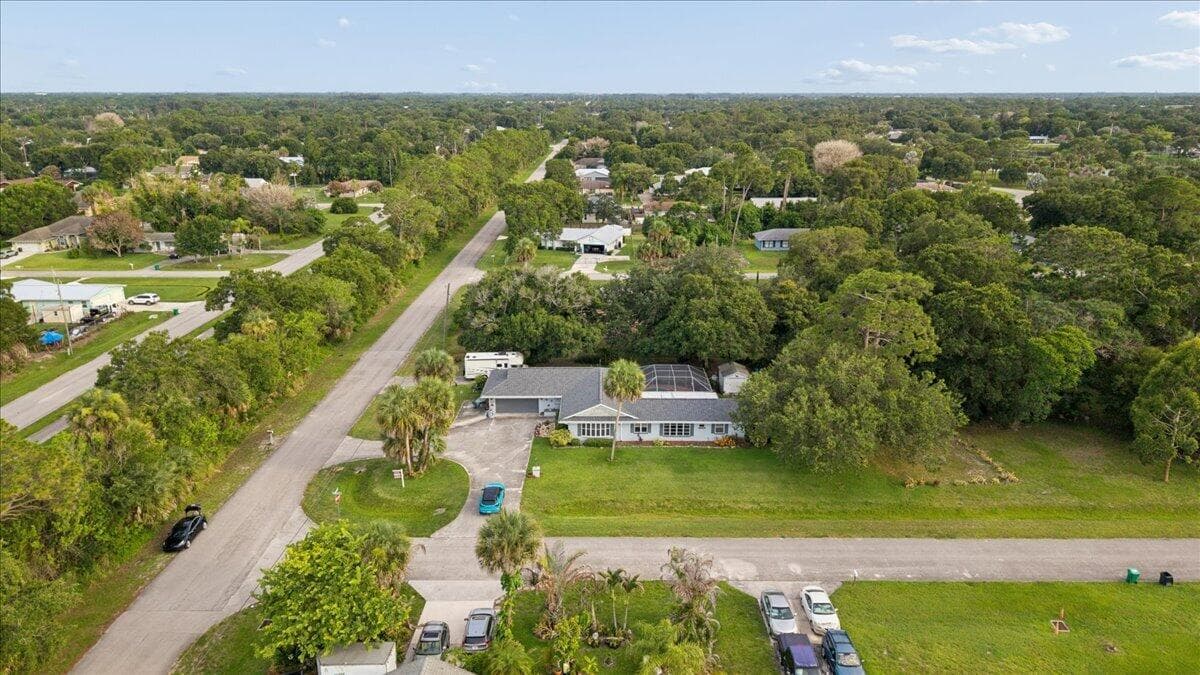 5803 Green Dolphin Fort Pierce FL 34951 — thumbnail 18 of 40