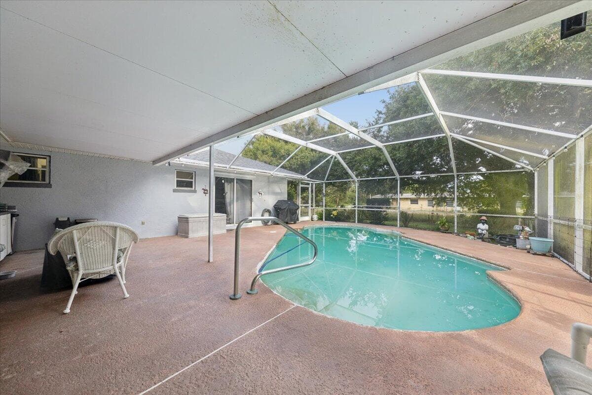 5803 Green Dolphin Fort Pierce FL 34951 — thumbnail 2 of 40
