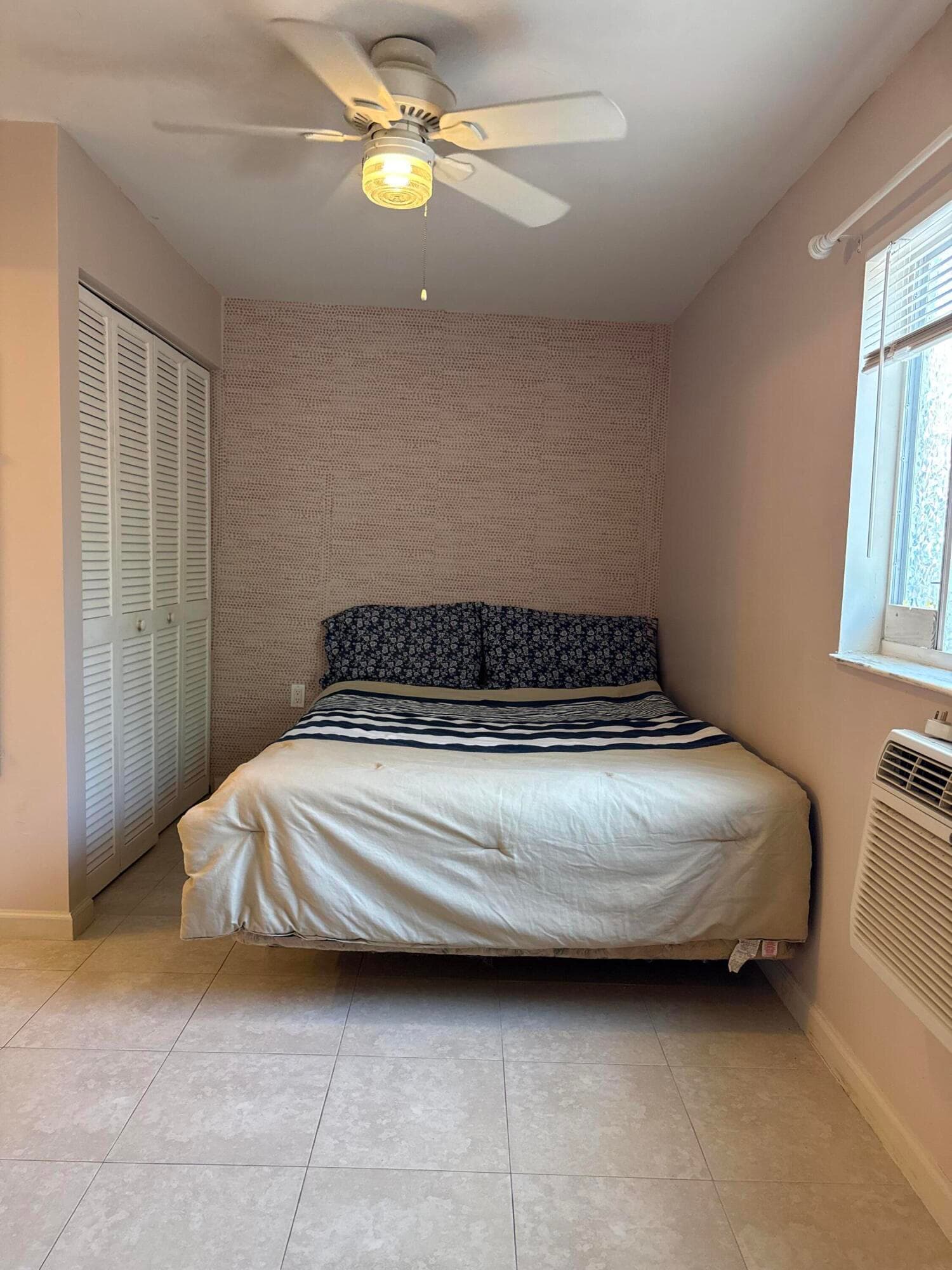 141 Ipswich #3 Boca Raton FL 33487 — thumbnail 6 of 8
