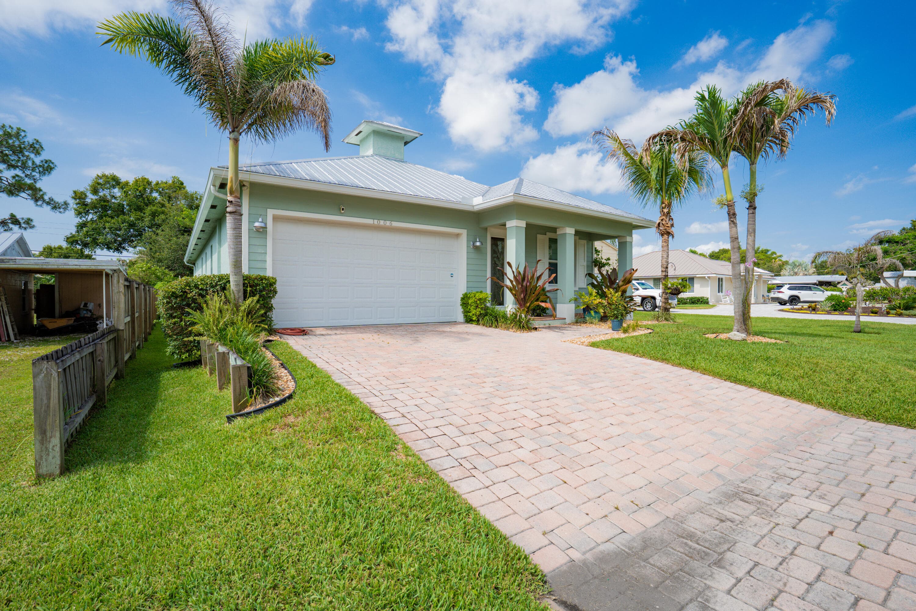 1006 34th Palm City FL 34990 — thumbnail 42 of 43