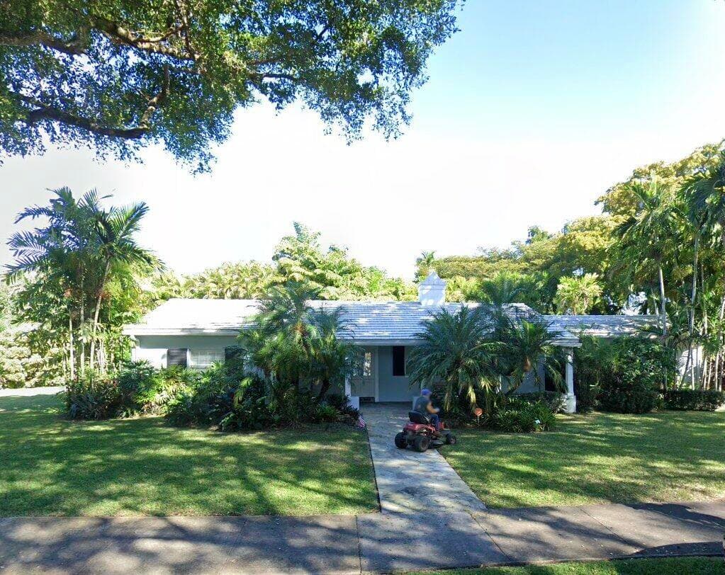 3218 Alhambra Coral Gables FL 33134 — photo 1