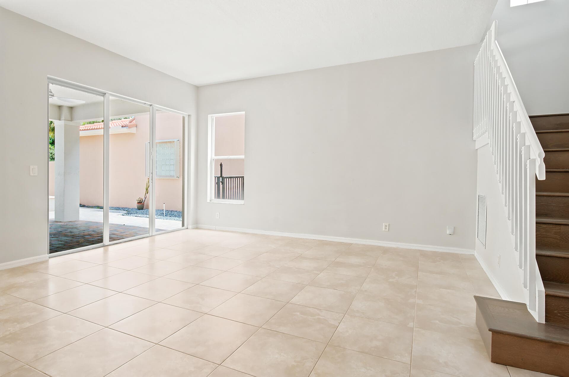 207 Isle Verde Palm Beach Gardens FL 33418 — thumbnail 9 of 63