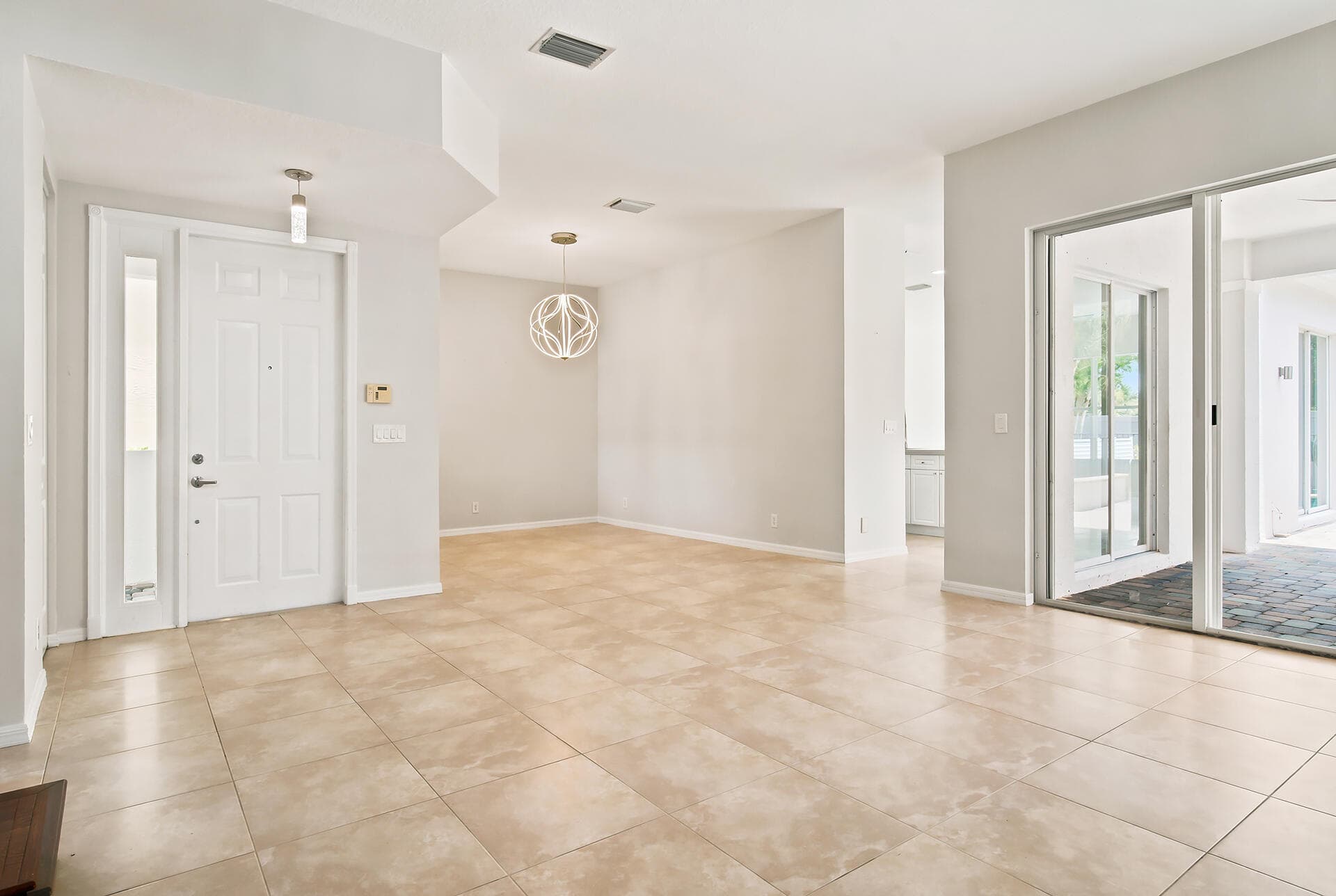 207 Isle Verde Palm Beach Gardens FL 33418 — thumbnail 13 of 63