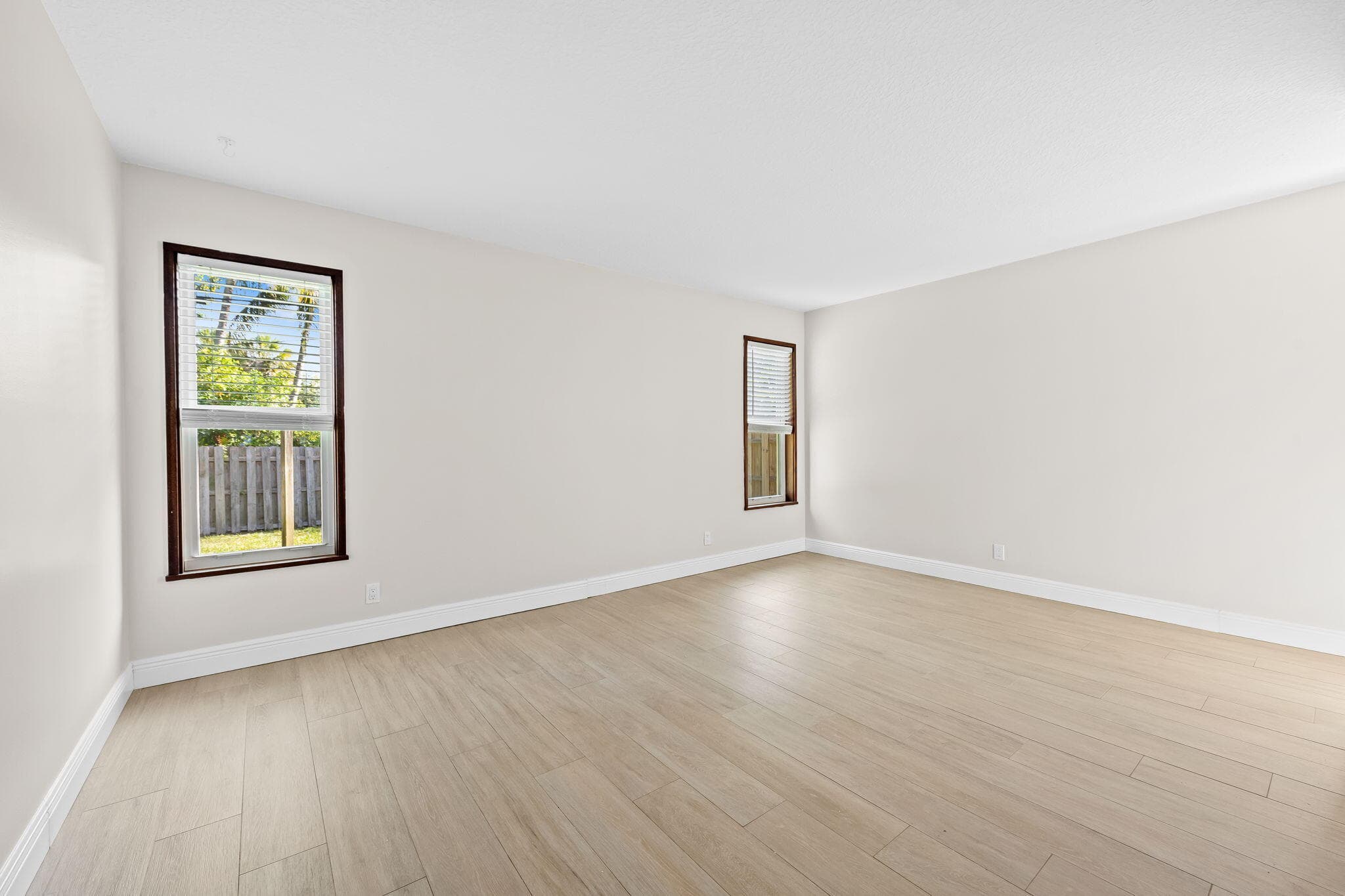 3251 Riverland Fort Lauderdale FL 33312 — thumbnail 29 of 38