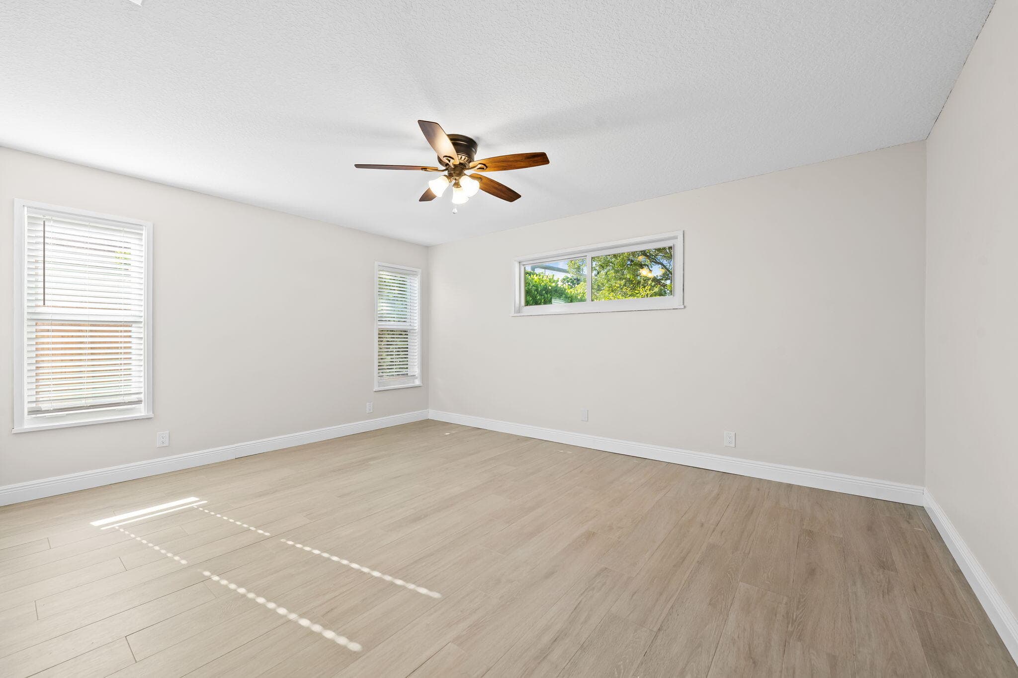 3251 Riverland Fort Lauderdale FL 33312 — thumbnail 37 of 38