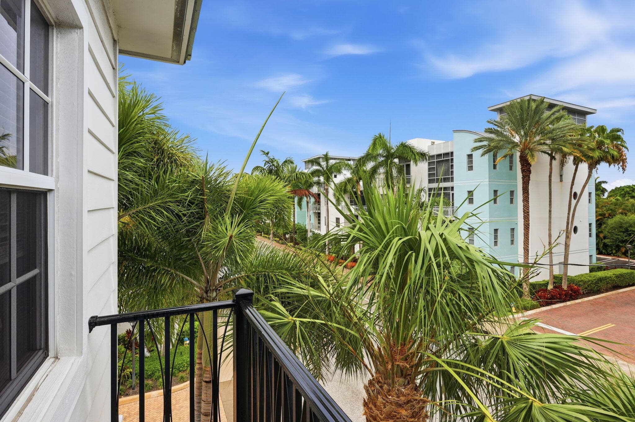349 Mallory Delray Beach FL 33483 — thumbnail 52 of 56