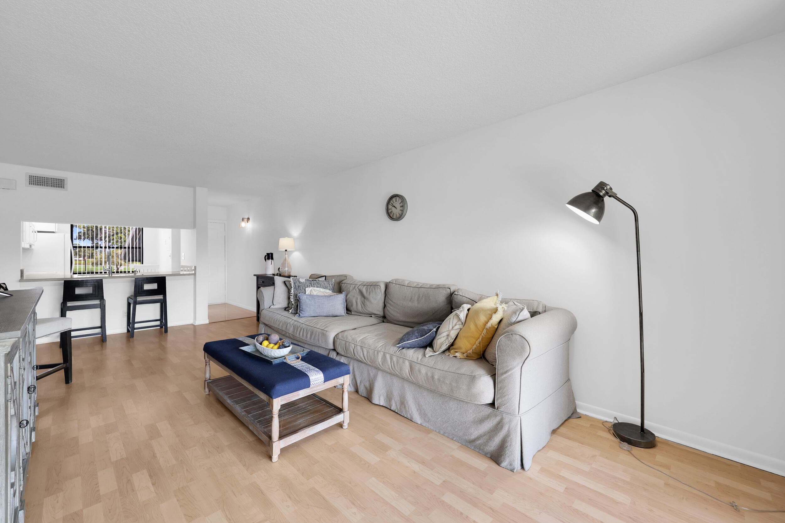 12962 Briarlake #202 West Palm Beach FL 33418 — thumbnail 13 of 27