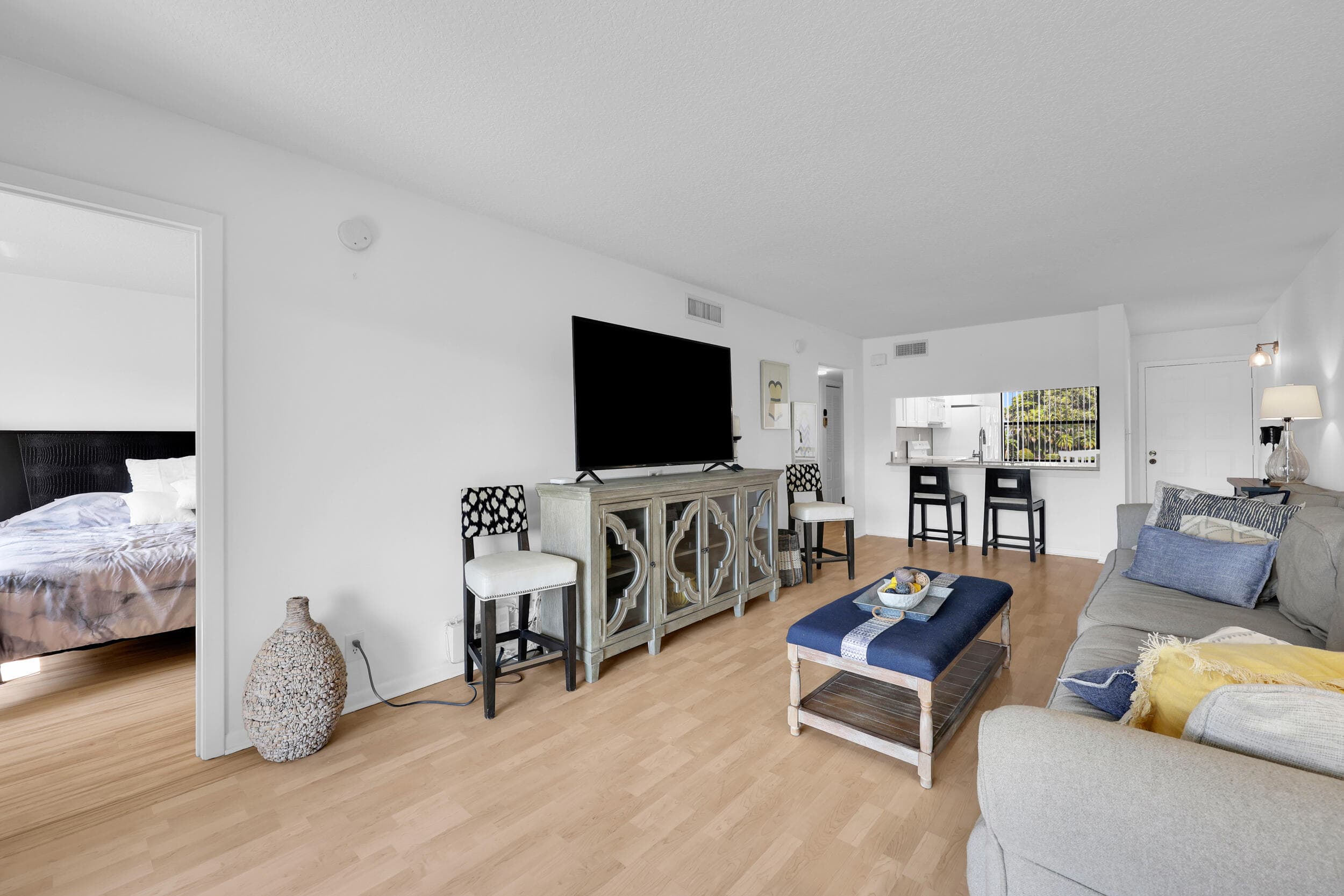 12962 Briarlake #202 West Palm Beach FL 33418 — thumbnail 14 of 27