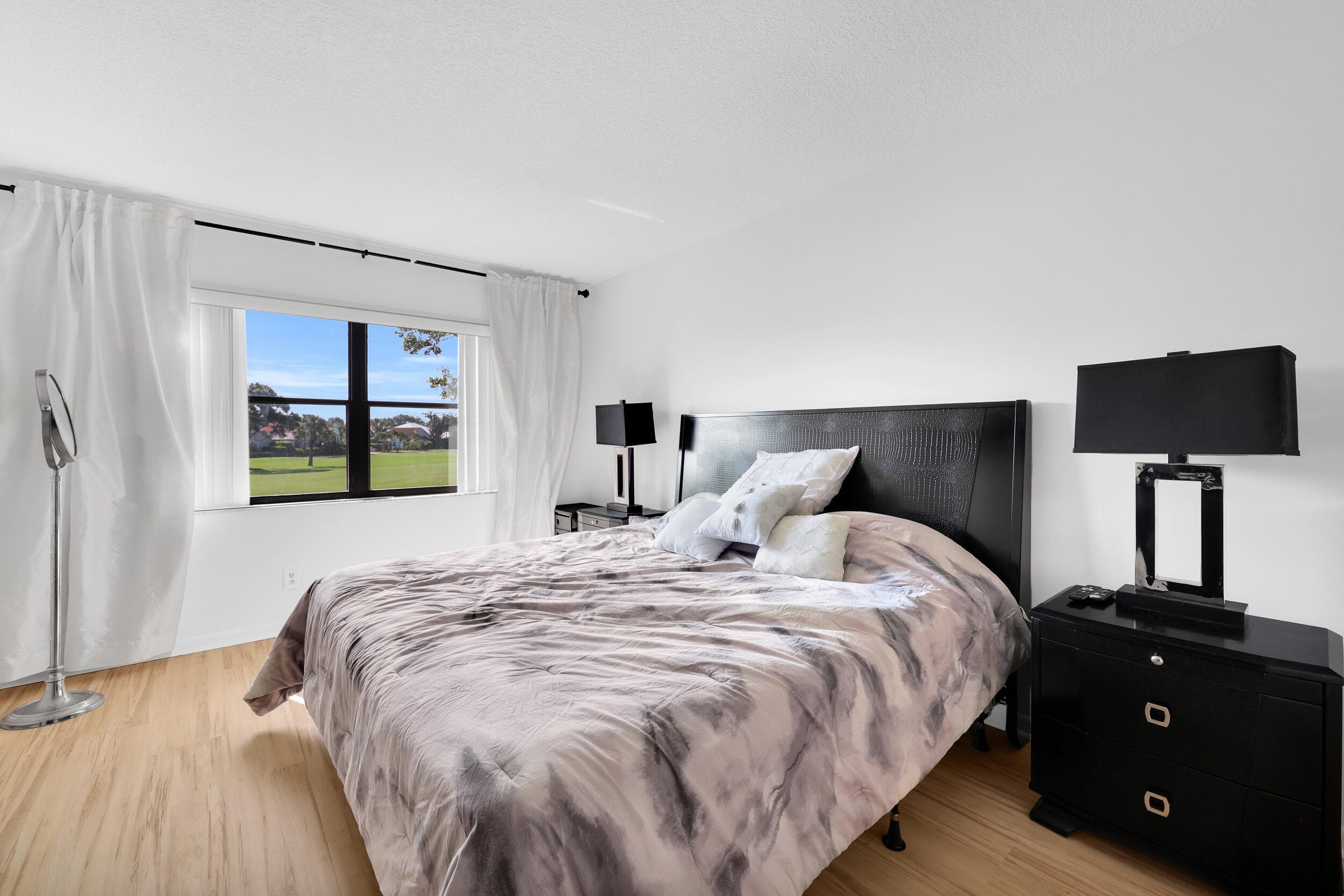 12962 Briarlake #202 West Palm Beach FL 33418 — thumbnail 17 of 27
