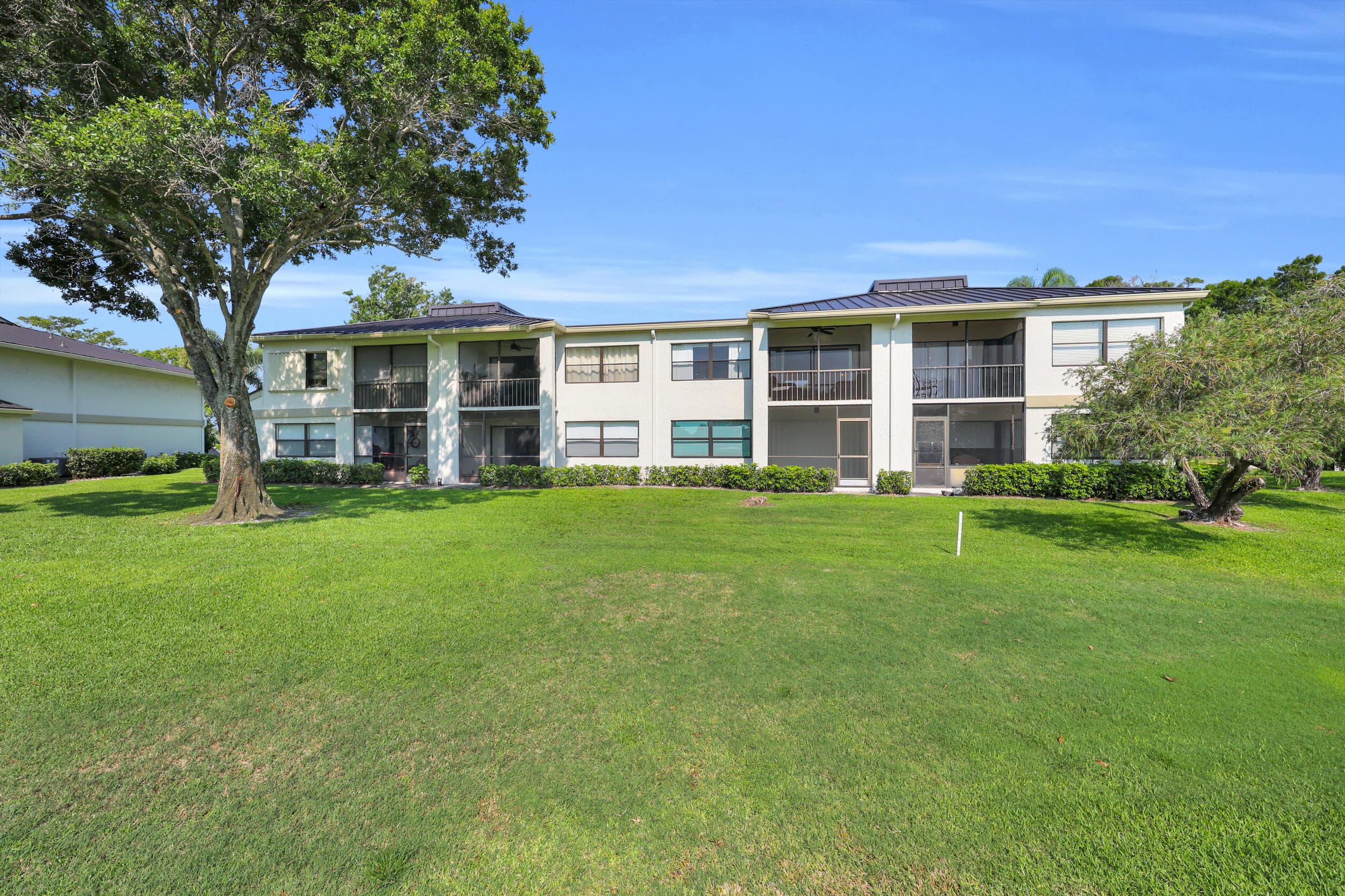 12962 Briarlake #202 West Palm Beach FL 33418 — thumbnail 26 of 27