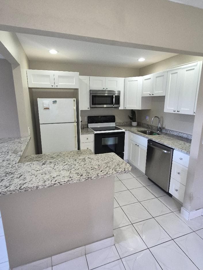 318 Seville #318 Delray Beach FL 33446 — thumbnail 6 of 19