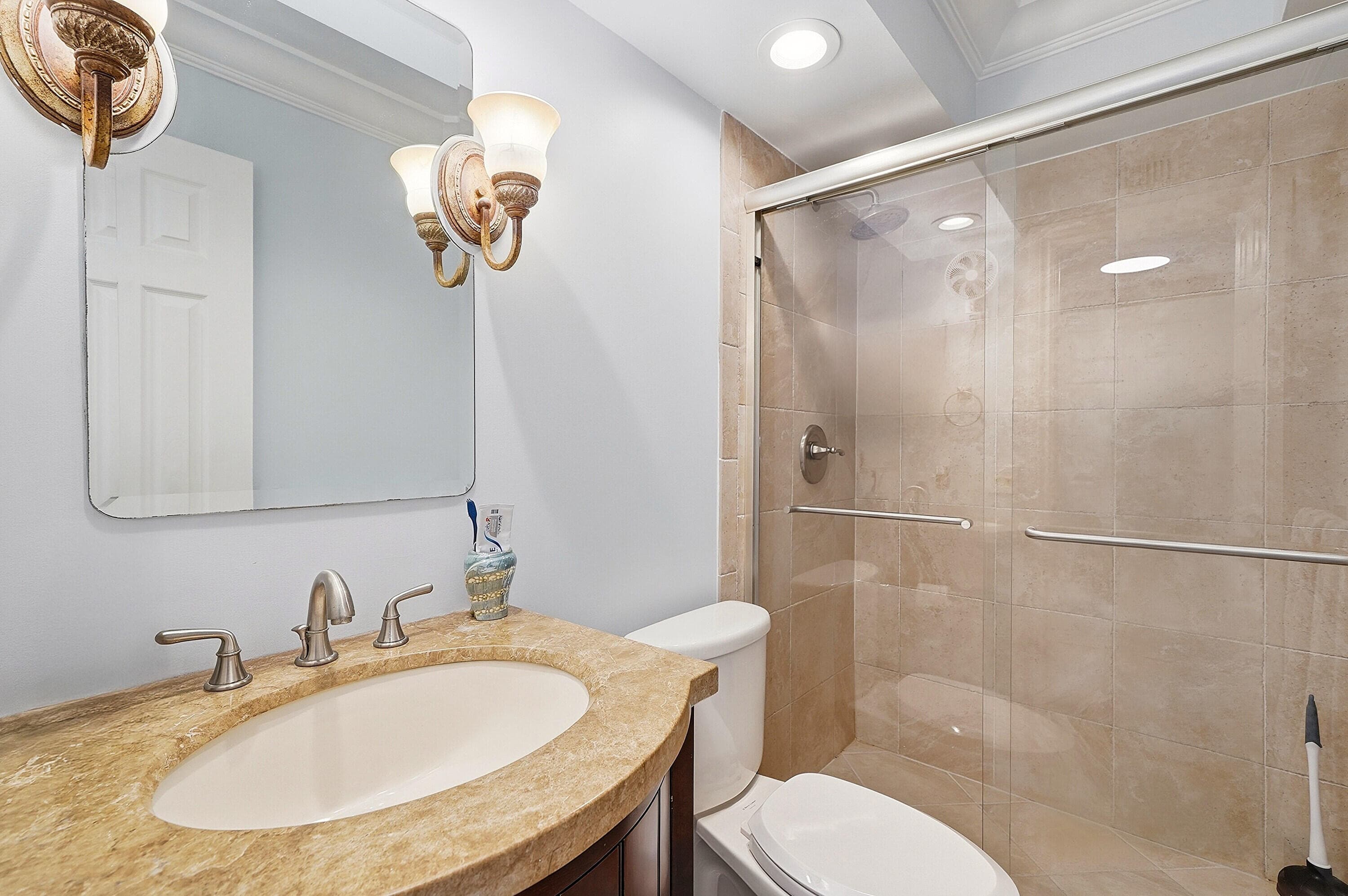 777 Federal #K101 Pompano Beach FL 33062 — thumbnail 18 of 26