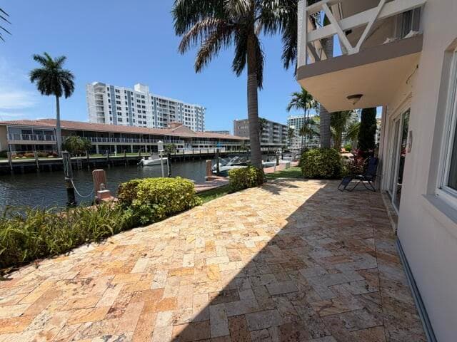 2857 32nd #8 Fort Lauderdale FL 33306 — thumbnail 16 of 32
