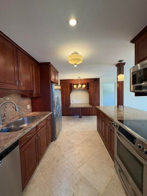 2857 32nd #8 Fort Lauderdale FL 33306 — thumbnail 7 of 32