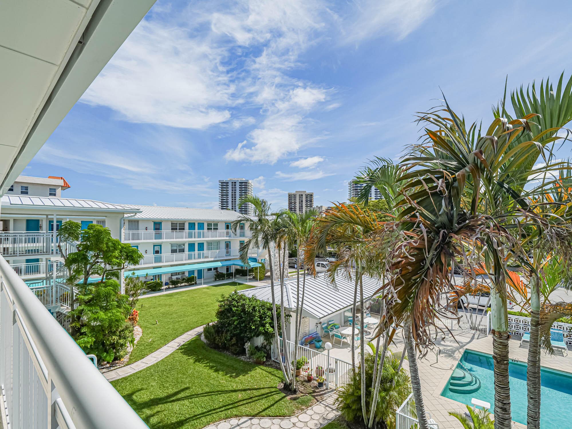 37 Yacht Club #310 North Palm Beach FL 33408 — thumbnail 16 of 48