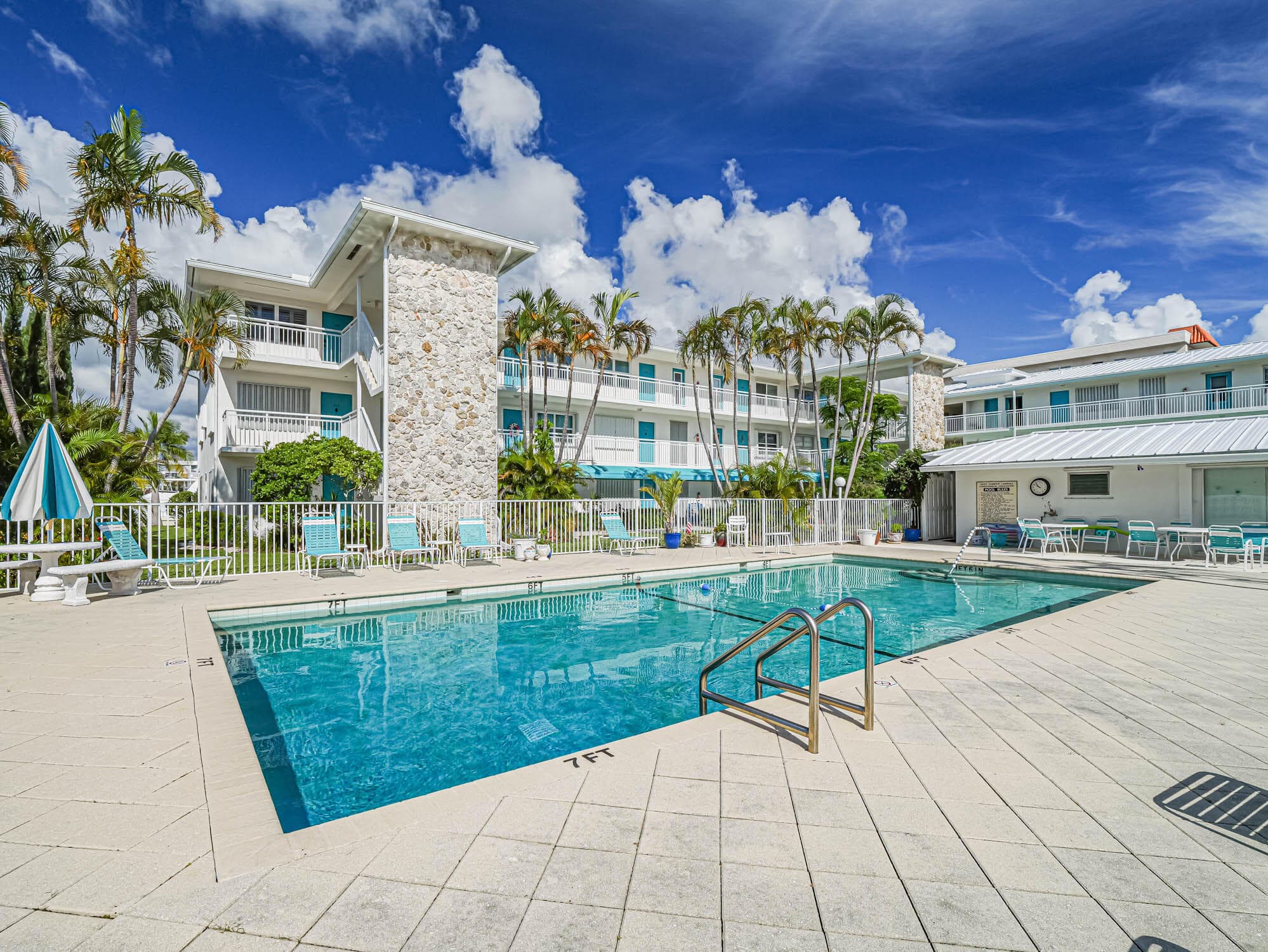 37 Yacht Club #310 North Palm Beach FL 33408 — thumbnail 33 of 48