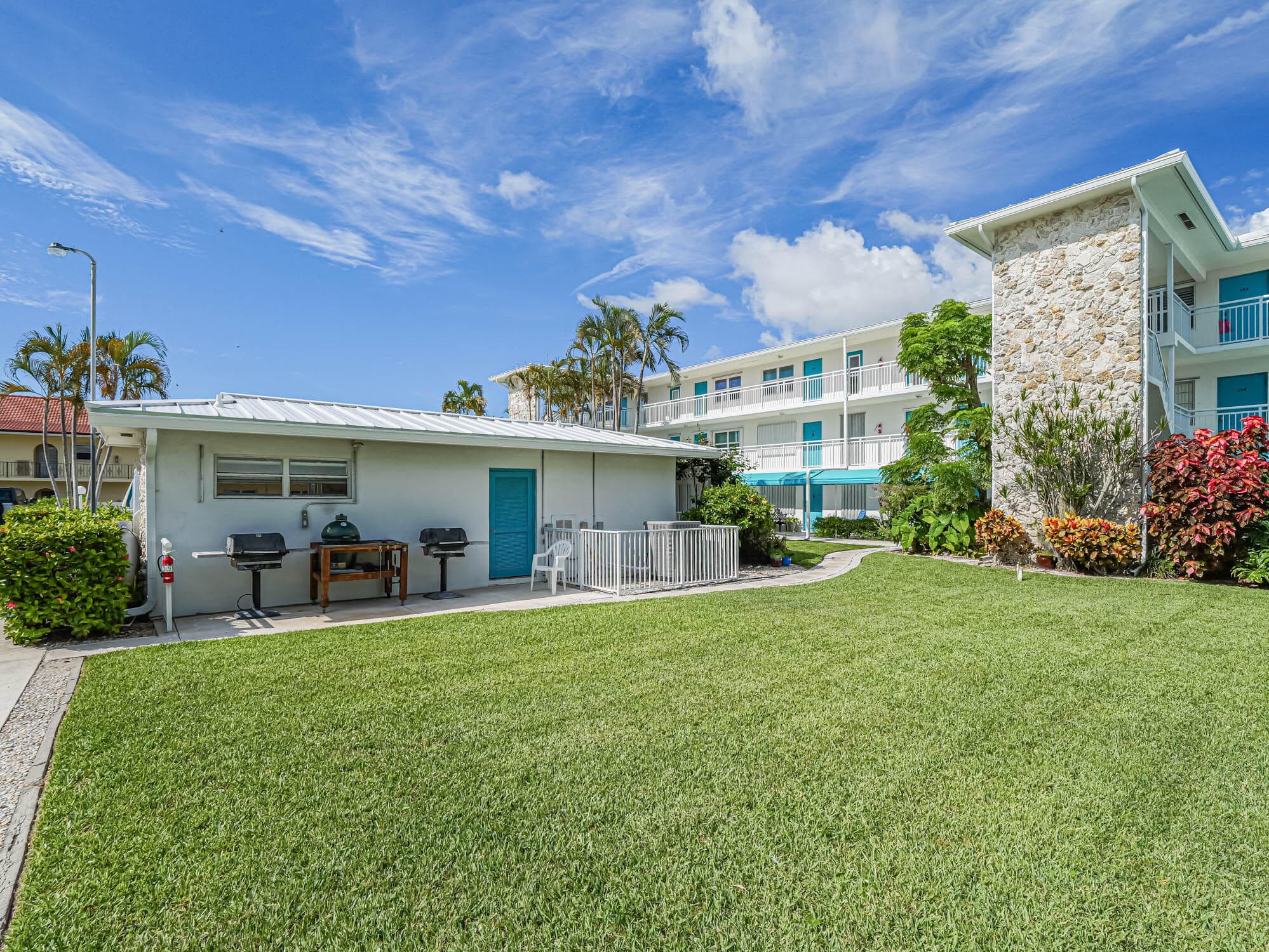 37 Yacht Club #310 North Palm Beach FL 33408 — thumbnail 37 of 48