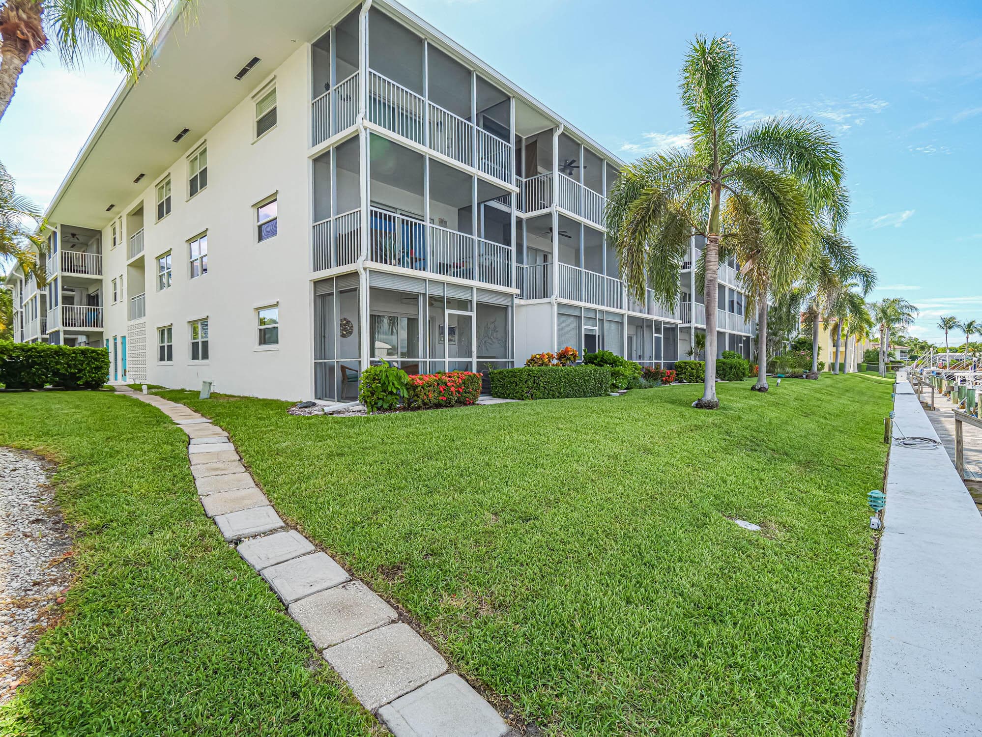 37 Yacht Club #310 North Palm Beach FL 33408 — thumbnail 42 of 48