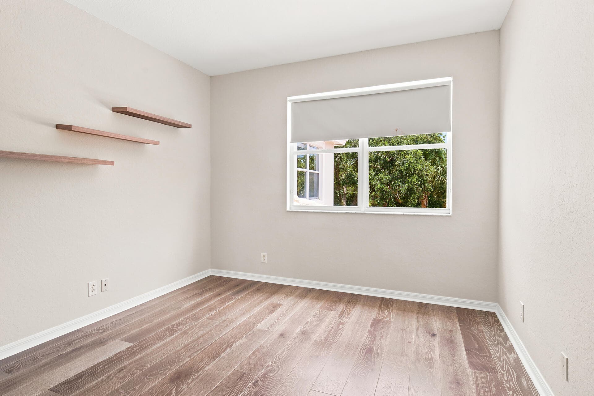 207 Isle Verde Palm Beach Gardens FL 33418 — thumbnail 44 of 63