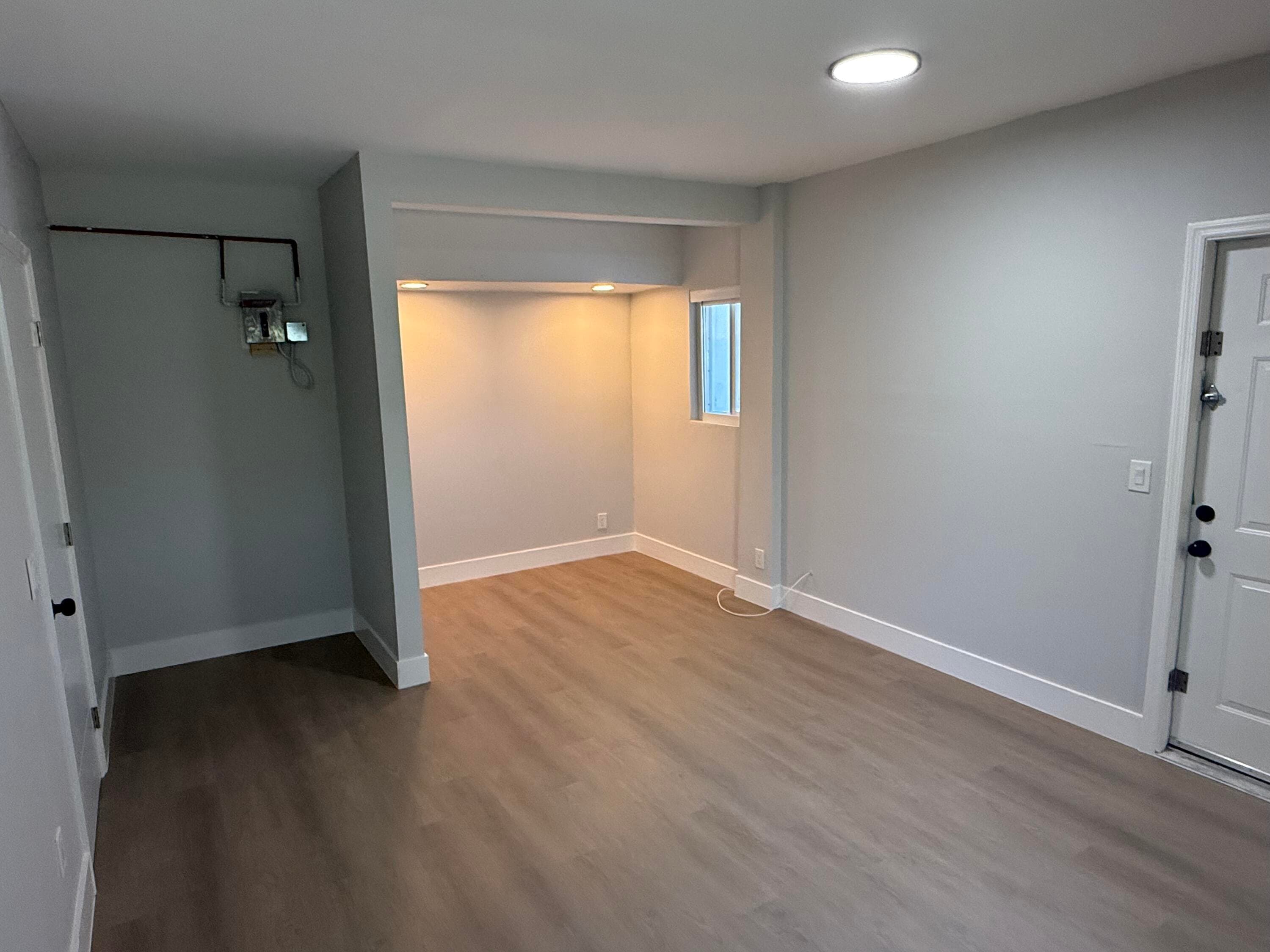 720 7th #4 Hallandale Beach FL 33009 — thumbnail 4 of 26