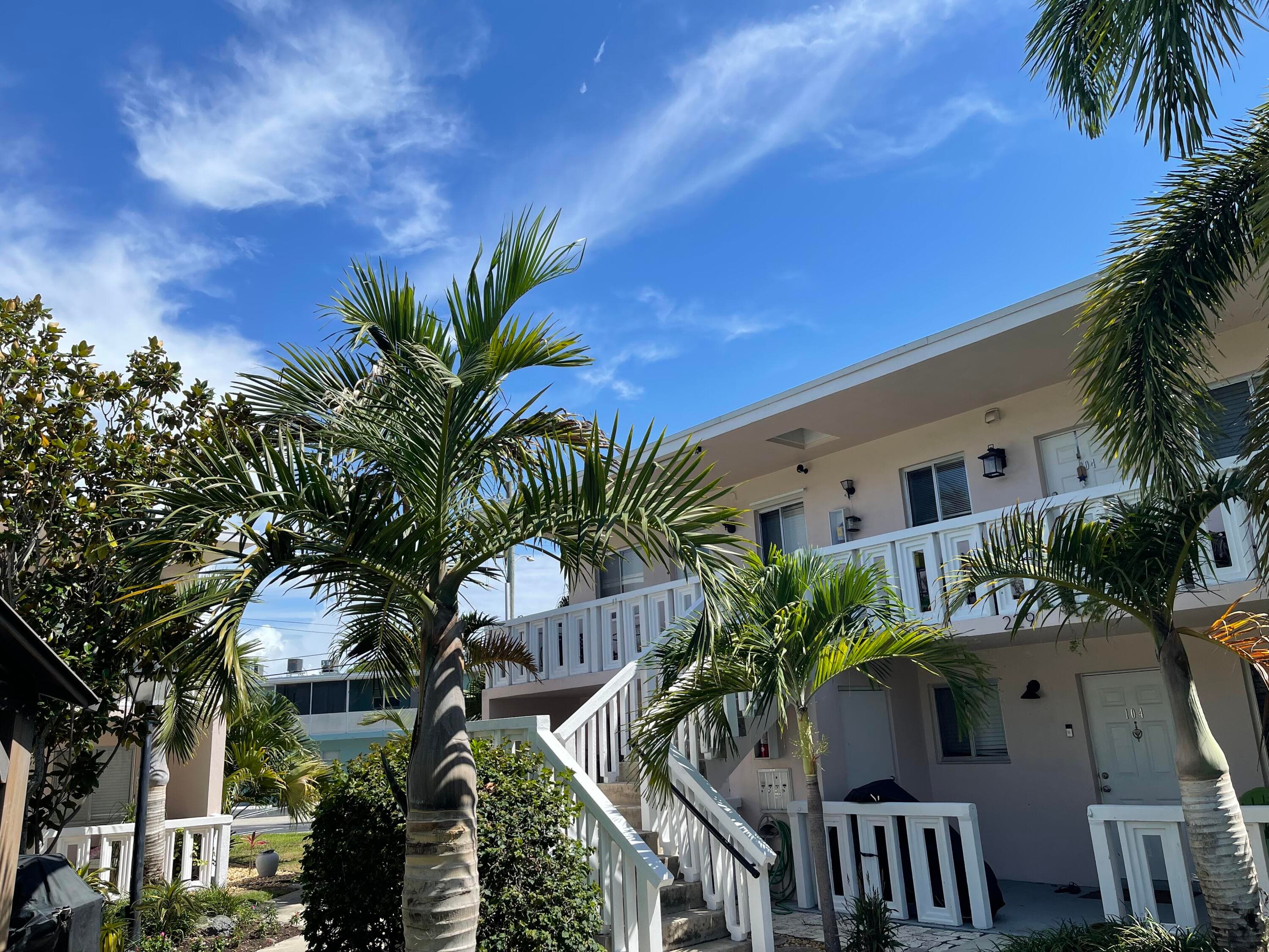 229 1st #203 Boynton Beach FL 33435 — thumbnail 8 of 20