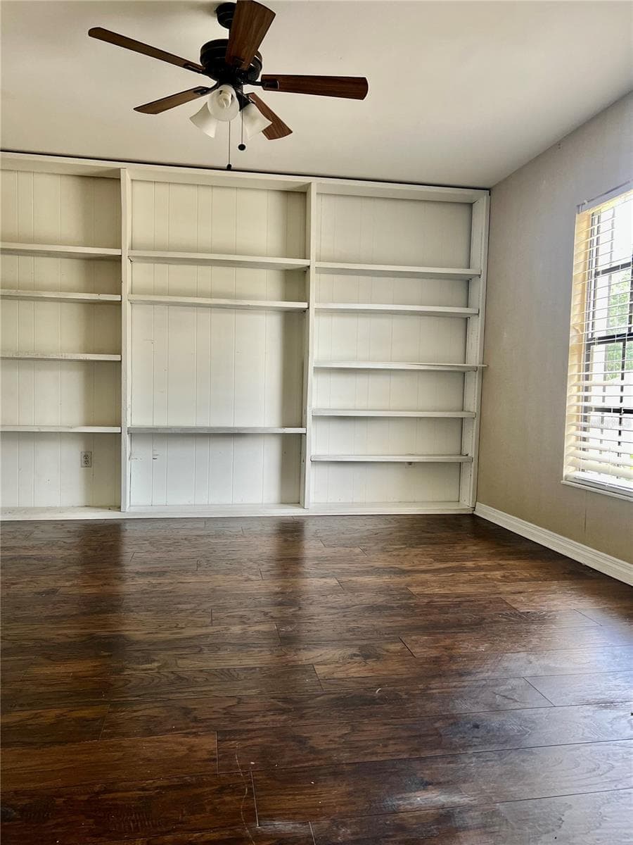 3913 Northampton Tampa FL 33618 — thumbnail 12 of 18