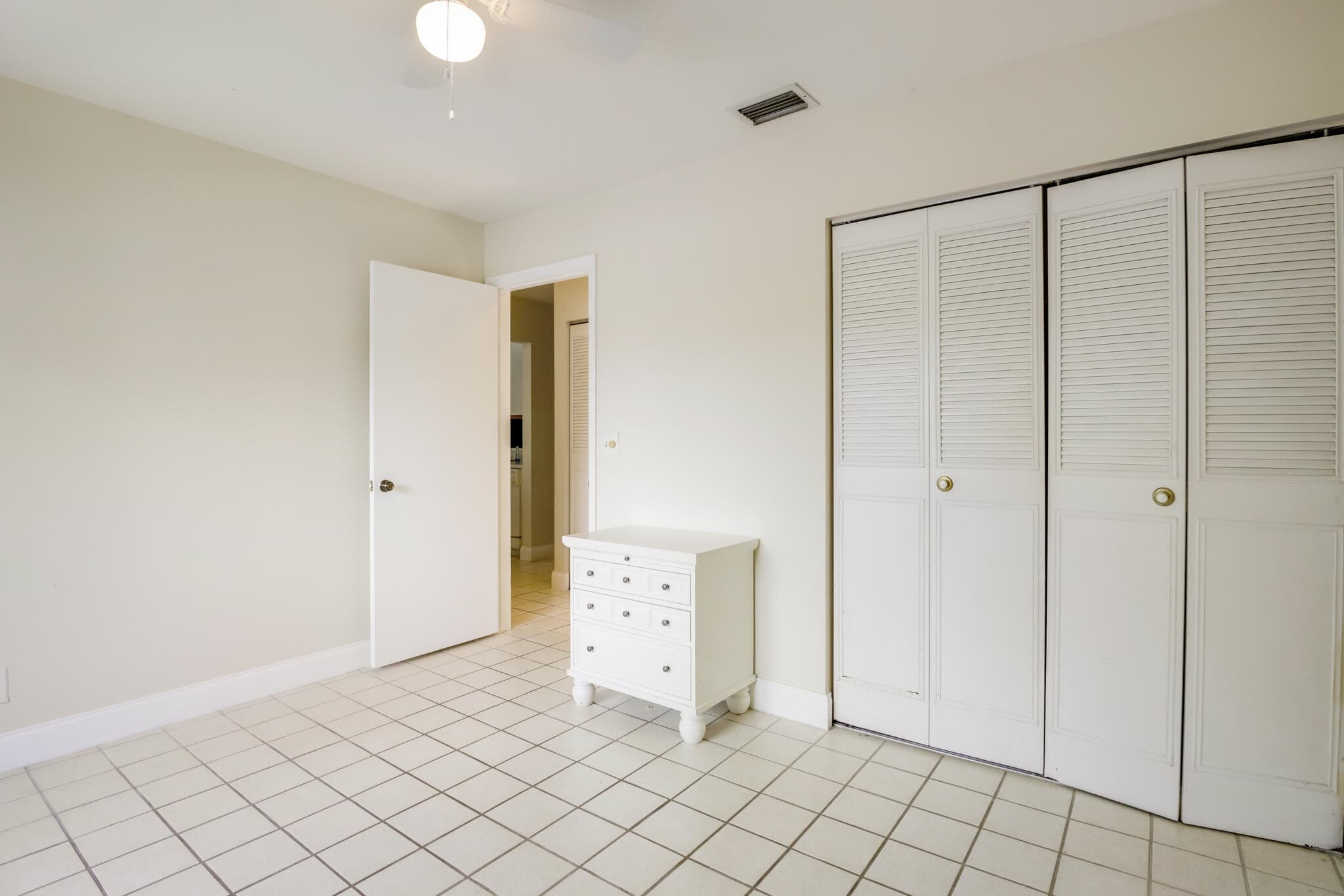 3340 Lucerne Park Greenacres FL 33467 — thumbnail 10 of 12