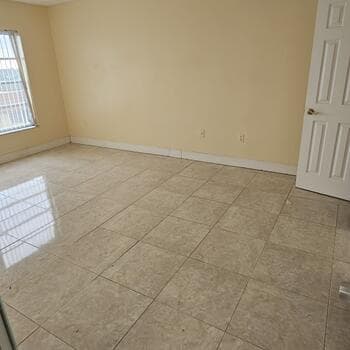 4174 Inverrary #702 Lauderhill FL 33319 — thumbnail 7 of 12