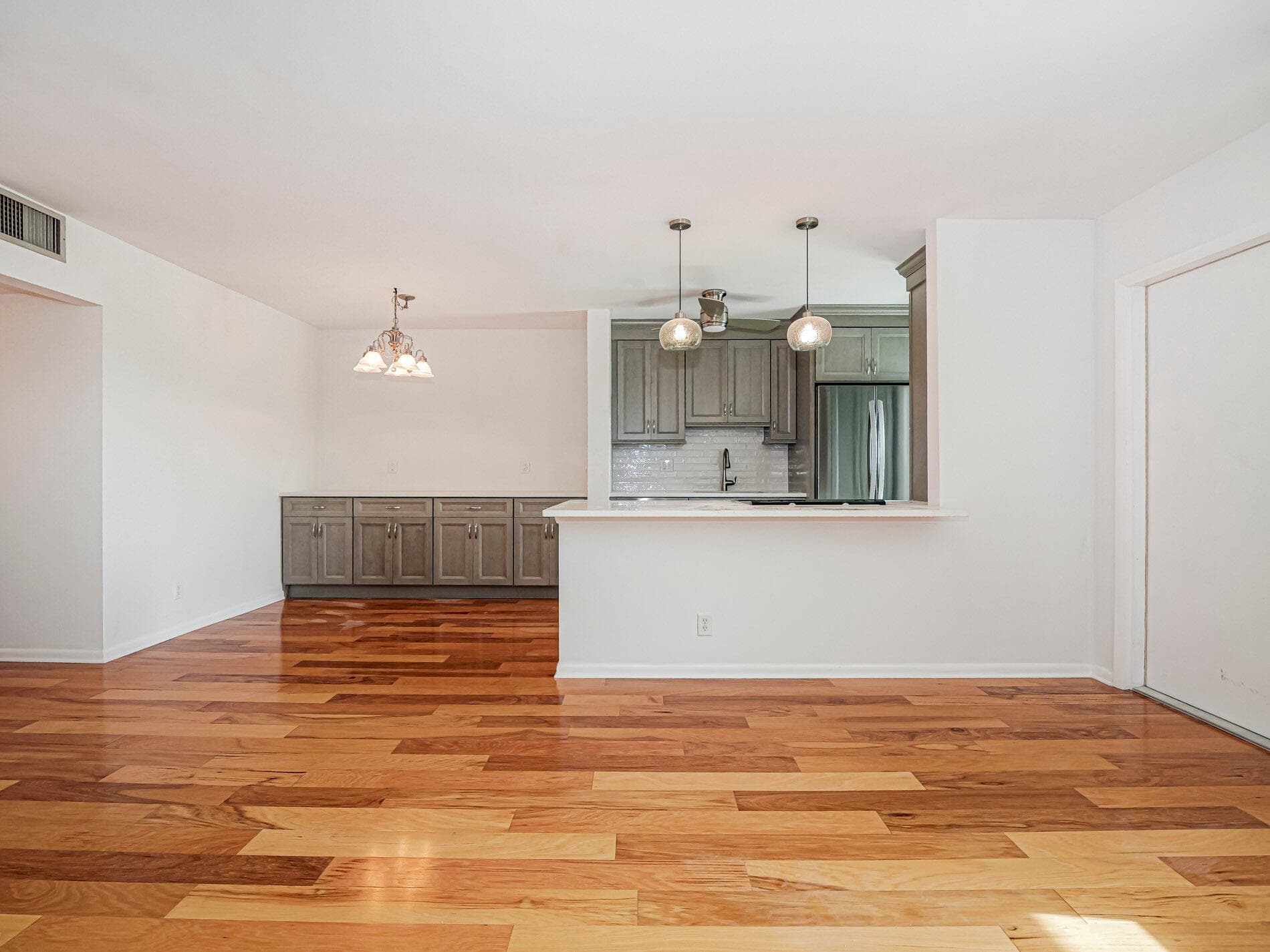 37 Yacht Club #310 North Palm Beach FL 33408 — thumbnail 10 of 48