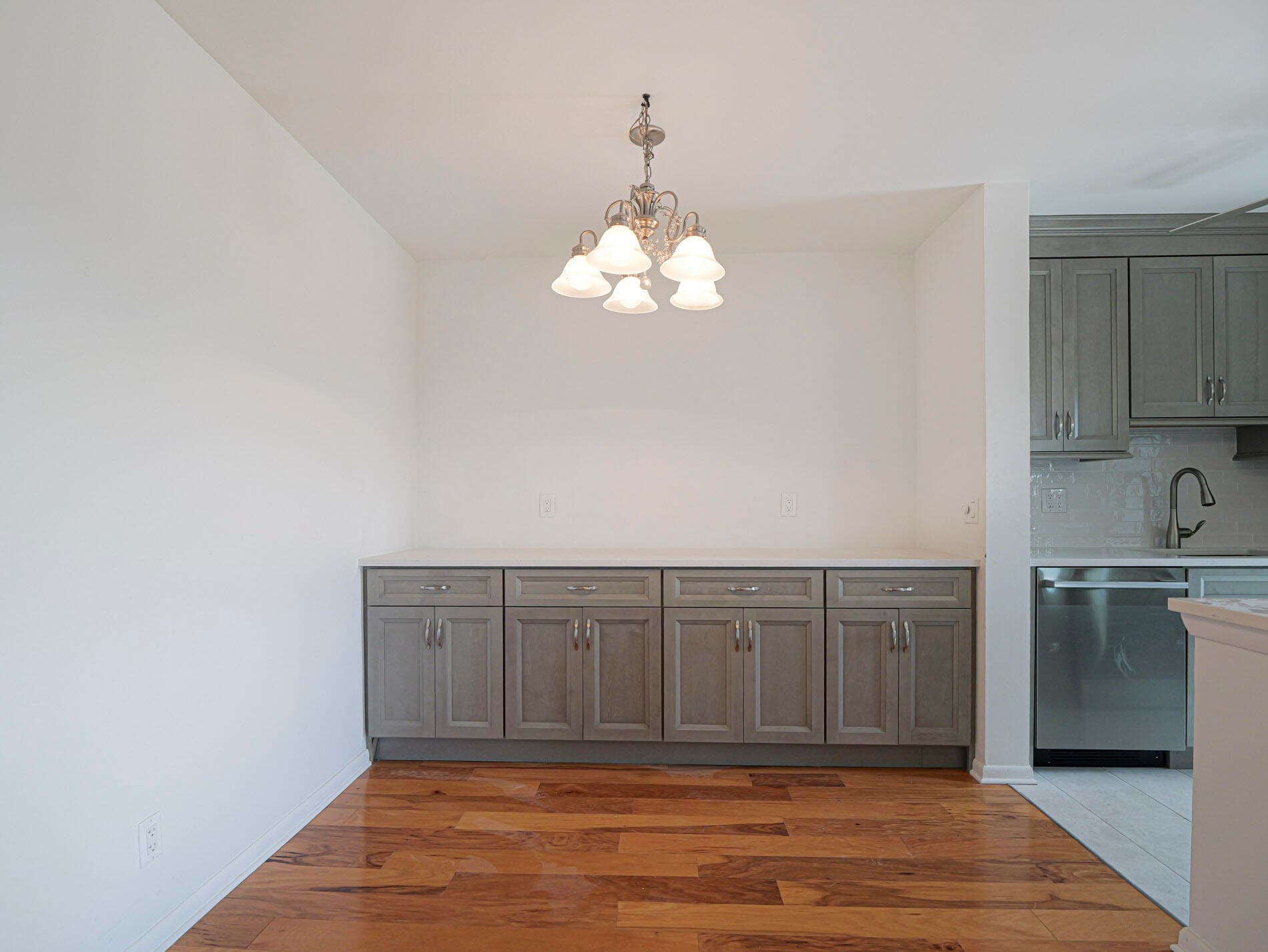 37 Yacht Club #310 North Palm Beach FL 33408 — thumbnail 13 of 48