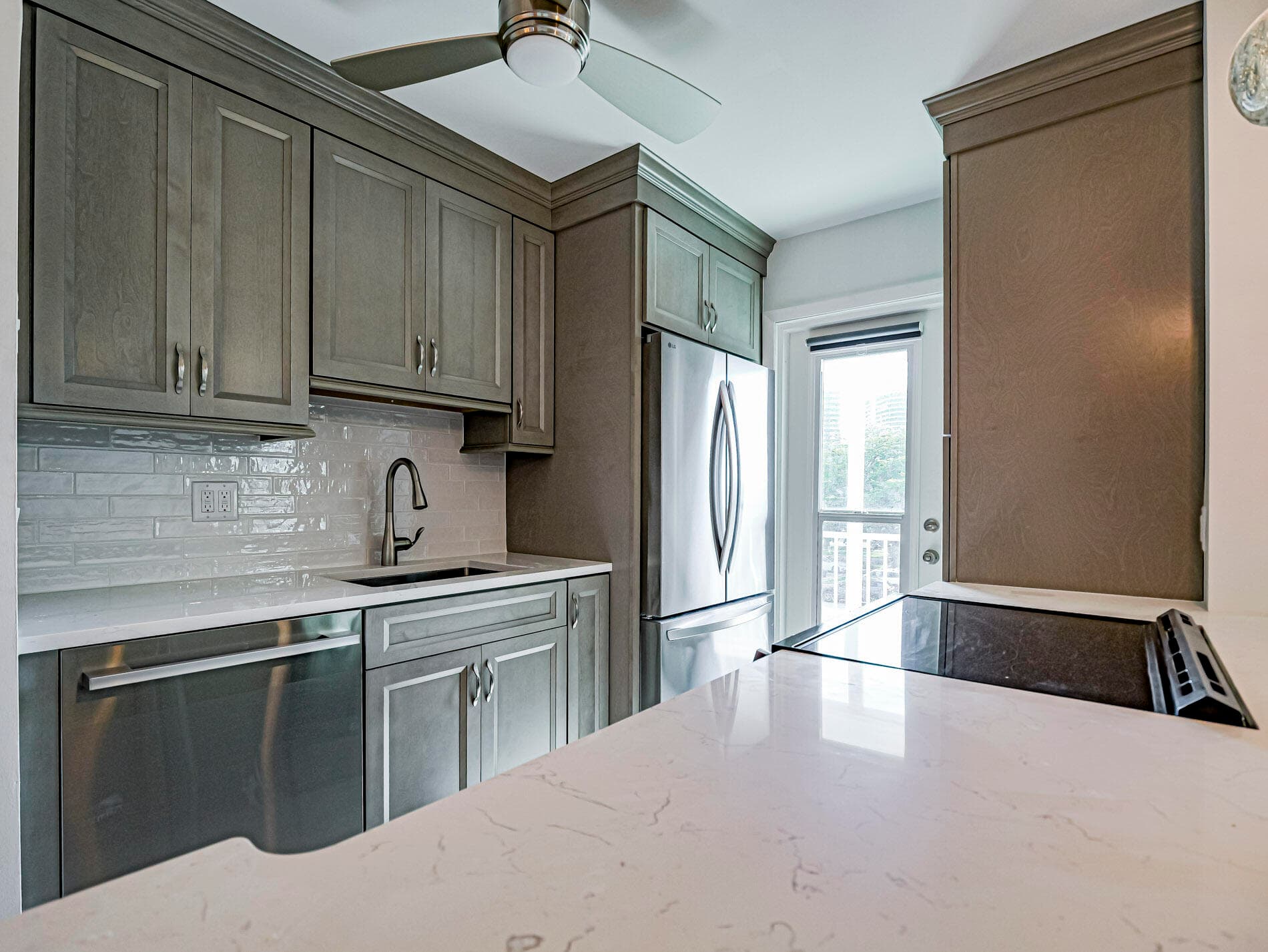 37 Yacht Club #310 North Palm Beach FL 33408 — thumbnail 6 of 48