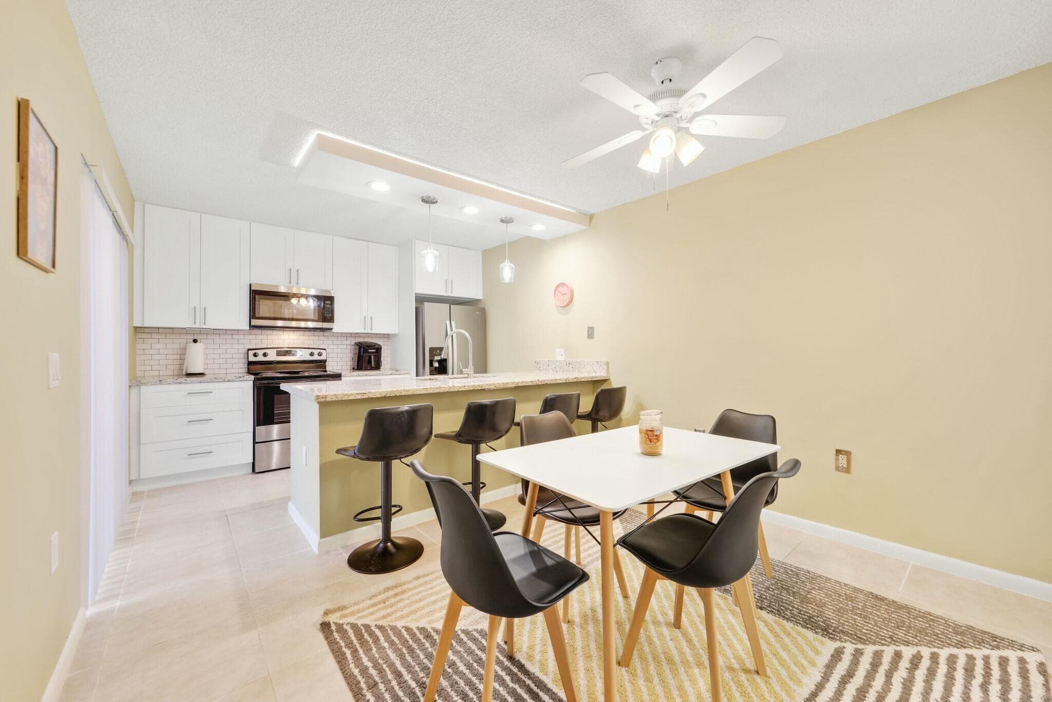 5110 51st West Palm Beach FL 33409 — thumbnail 7 of 40
