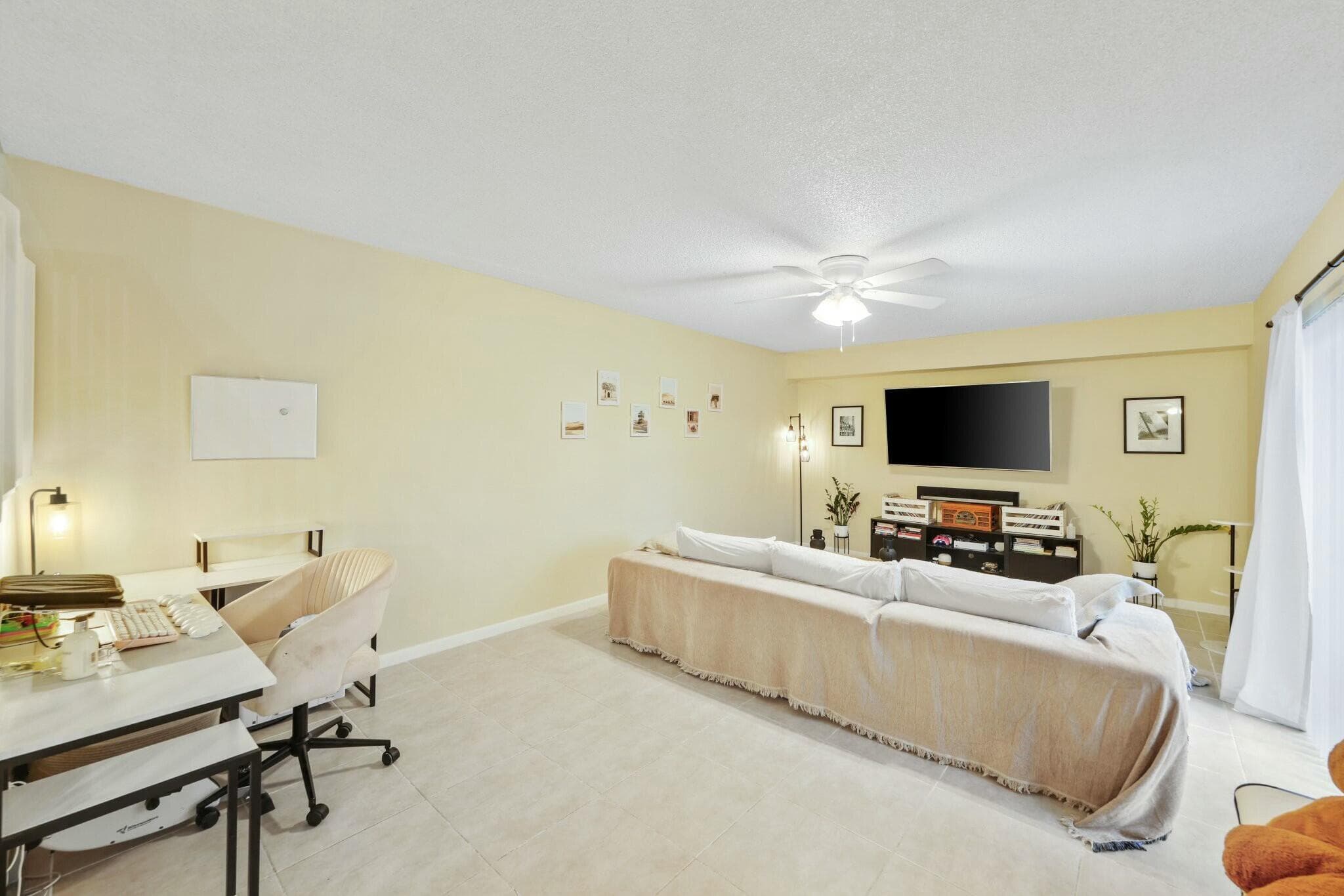 5110 51st West Palm Beach FL 33409 — thumbnail 6 of 40
