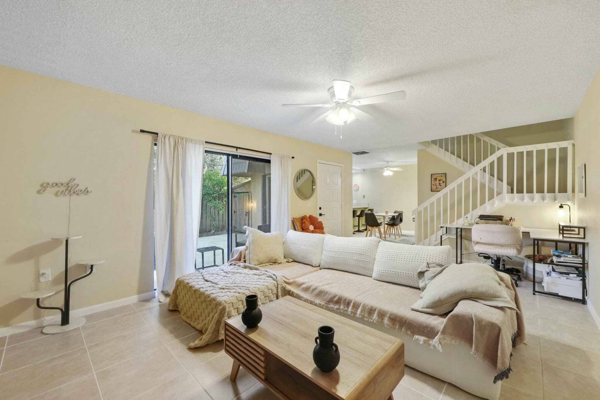 5110 51st West Palm Beach FL 33409 — thumbnail 5 of 40