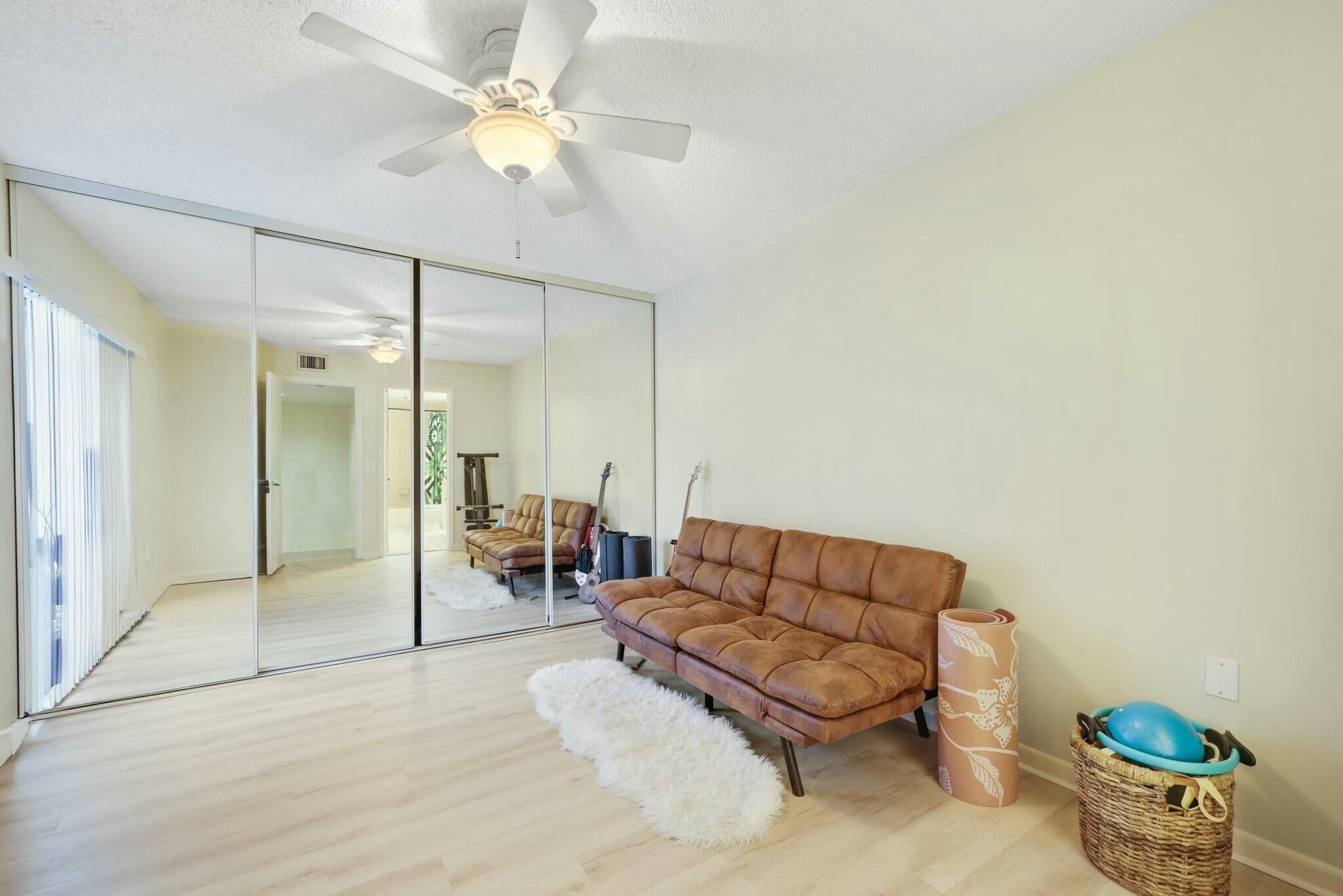5110 51st West Palm Beach FL 33409 — thumbnail 23 of 40