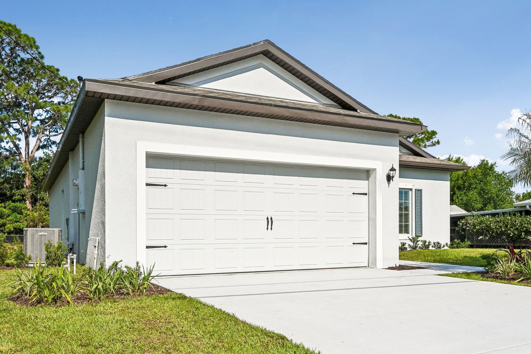 5901 Raintree Fort Pierce FL 34982 — thumbnail 2 of 34