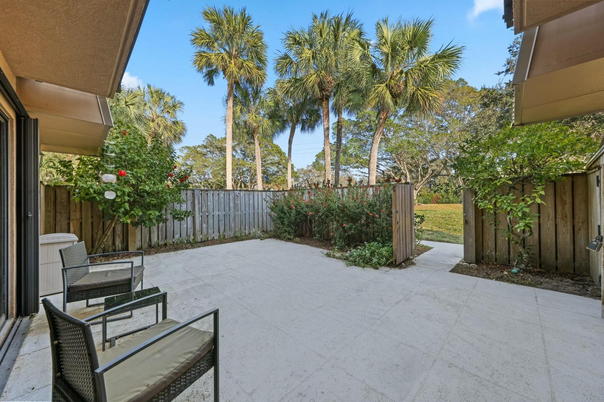 5110 51st West Palm Beach FL 33409 — thumbnail 30 of 40