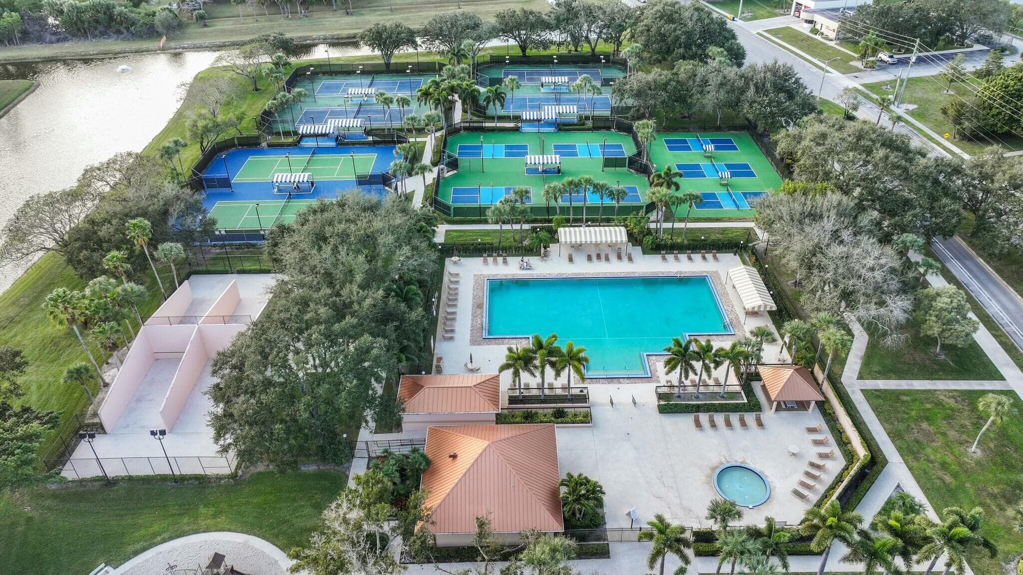 5110 51st West Palm Beach FL 33409 — thumbnail 35 of 40
