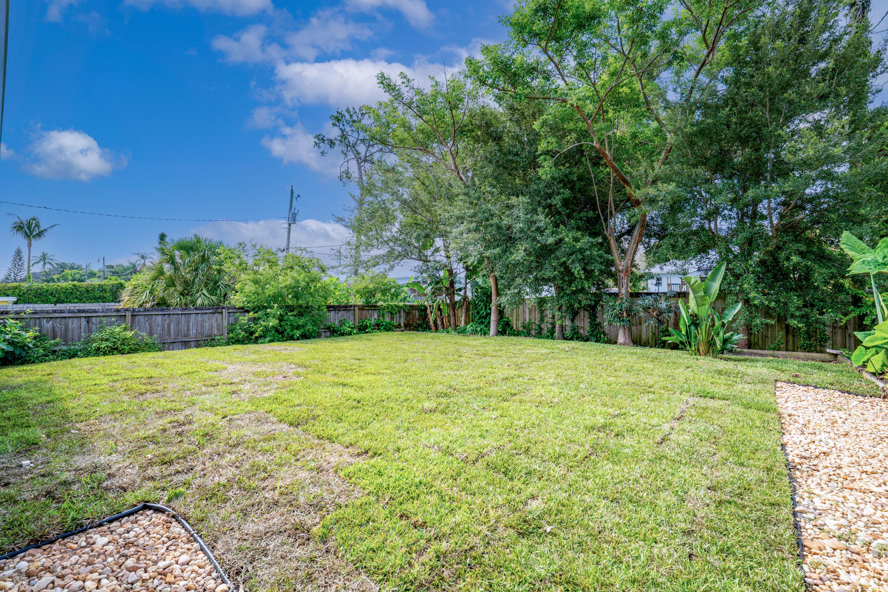 1006 34th Palm City FL 34990 — thumbnail 33 of 43