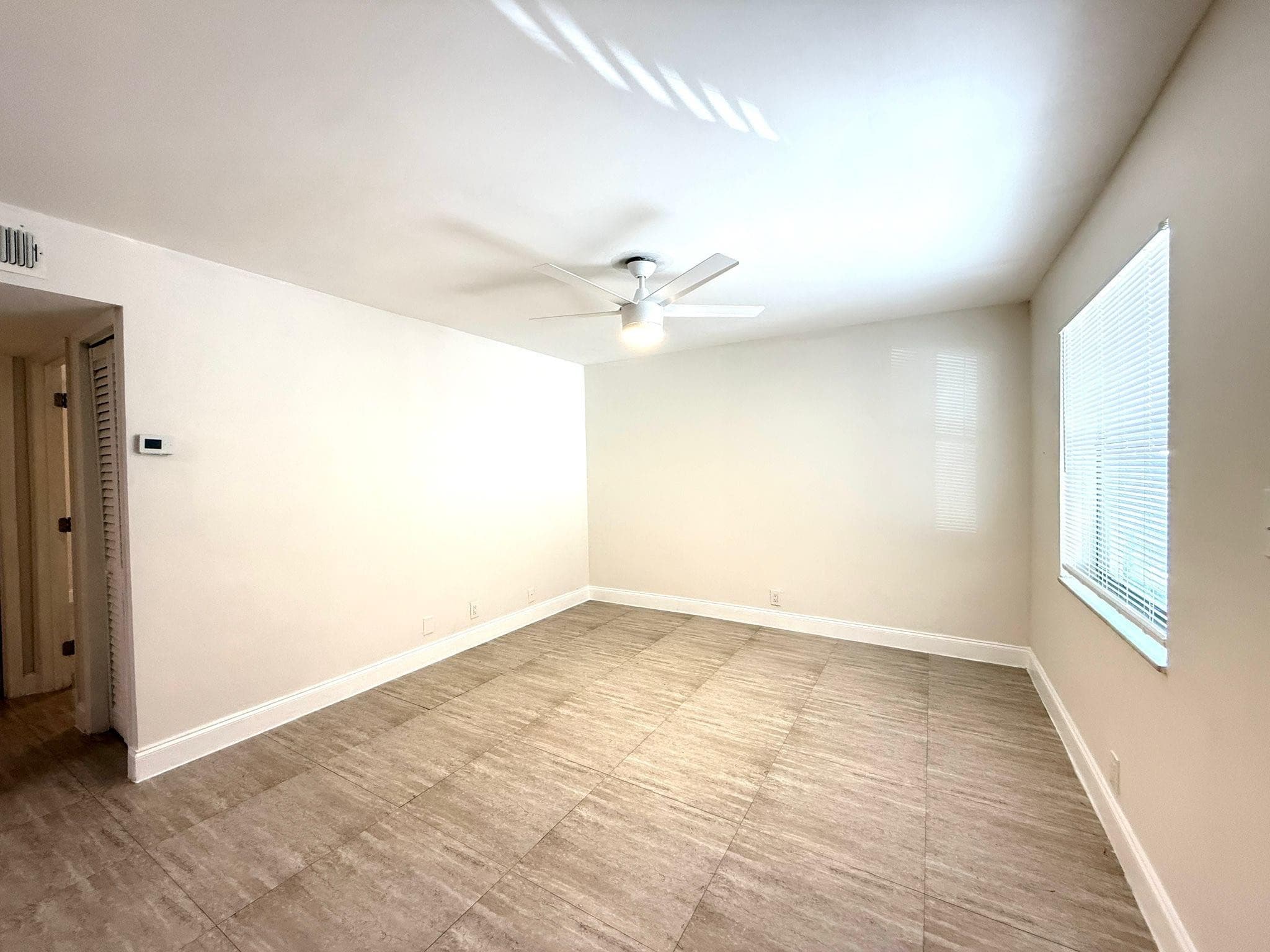 607 29th #22 Wilton Manors FL 33334 — thumbnail 5 of 15