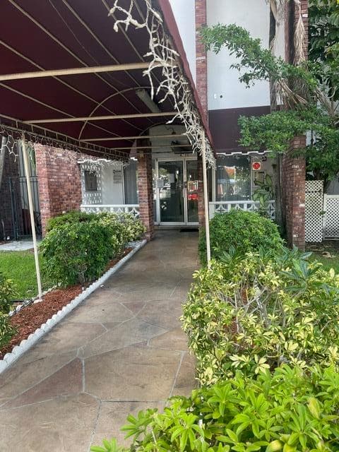4740 21st #408 Lauderhill FL 33313 — thumbnail 6 of 34