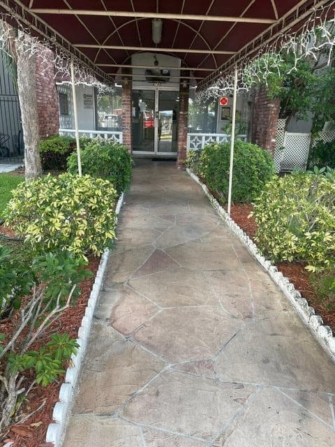4740 21st #408 Lauderhill FL 33313 — thumbnail 4 of 34