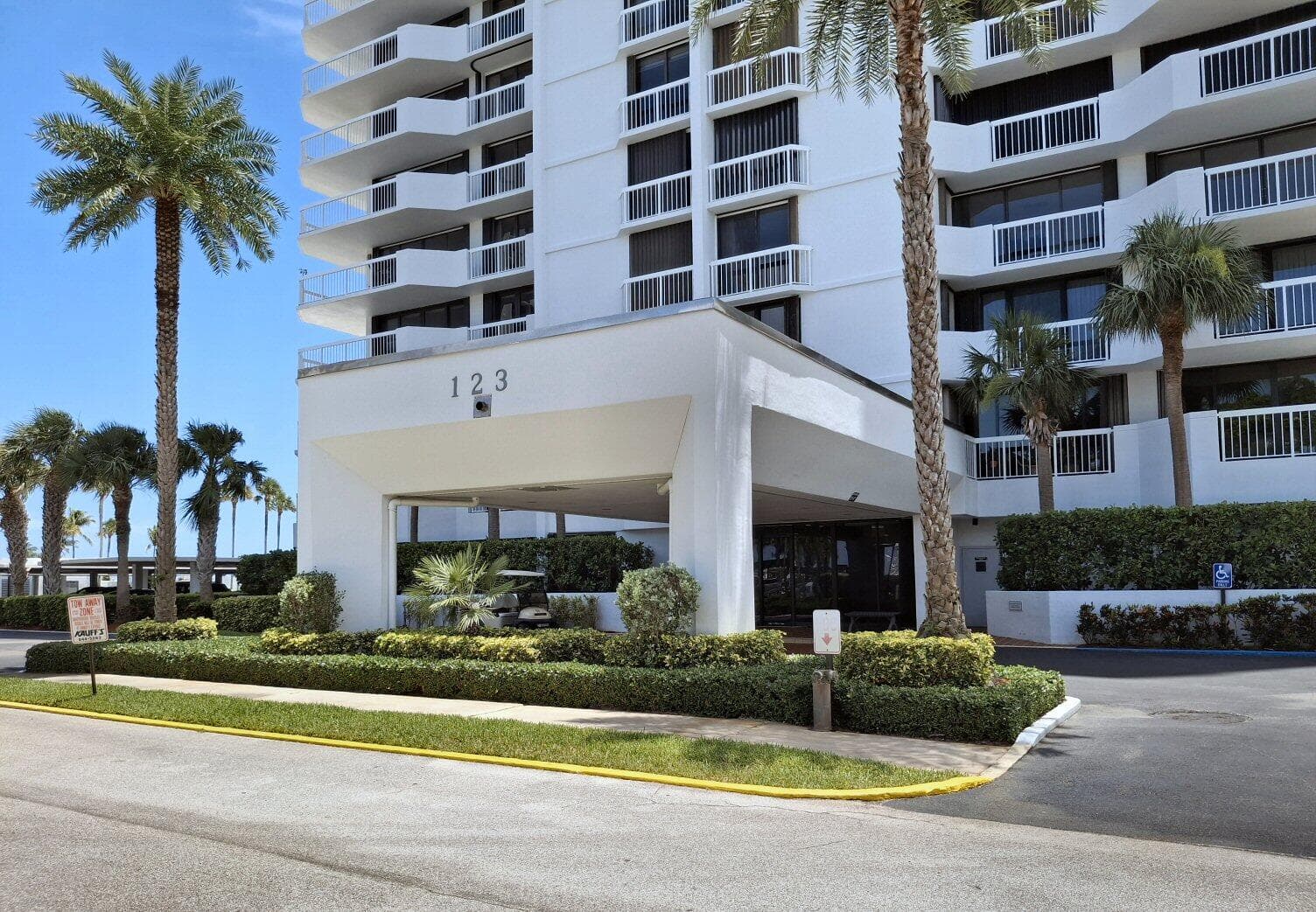 123 Lakeshore #1845 North Palm Beach FL 33408 — thumbnail 23 of 23